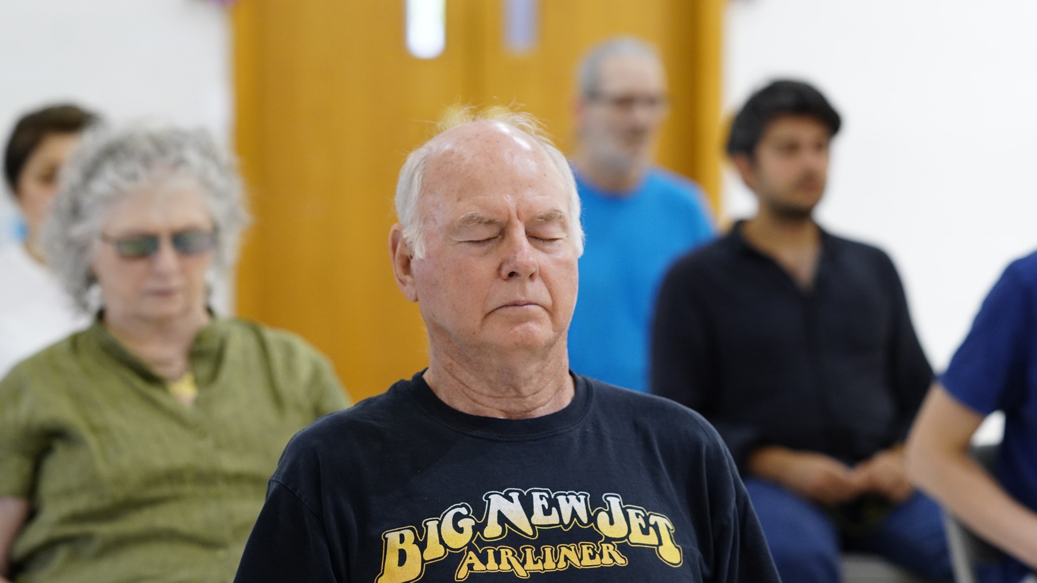 วัดพระธรรมกายซีแอตเติล จัดปฏิบัติธรรมสำหรับชาวท้องถิ่น