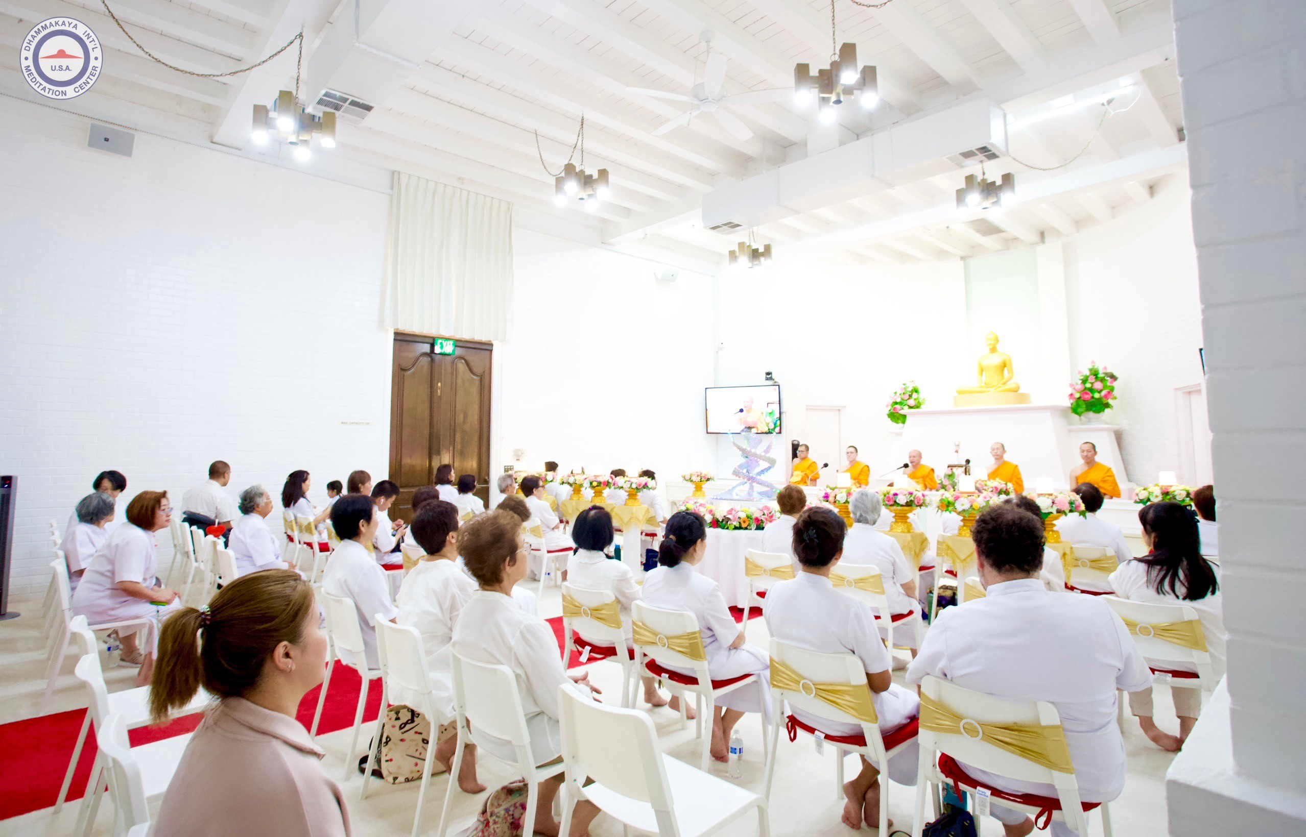 วัดพระธรรมกายแคลิฟอร์เนีย จัดงานบุญประจำสัปดาห์ช่วงเข้าพรรษา
