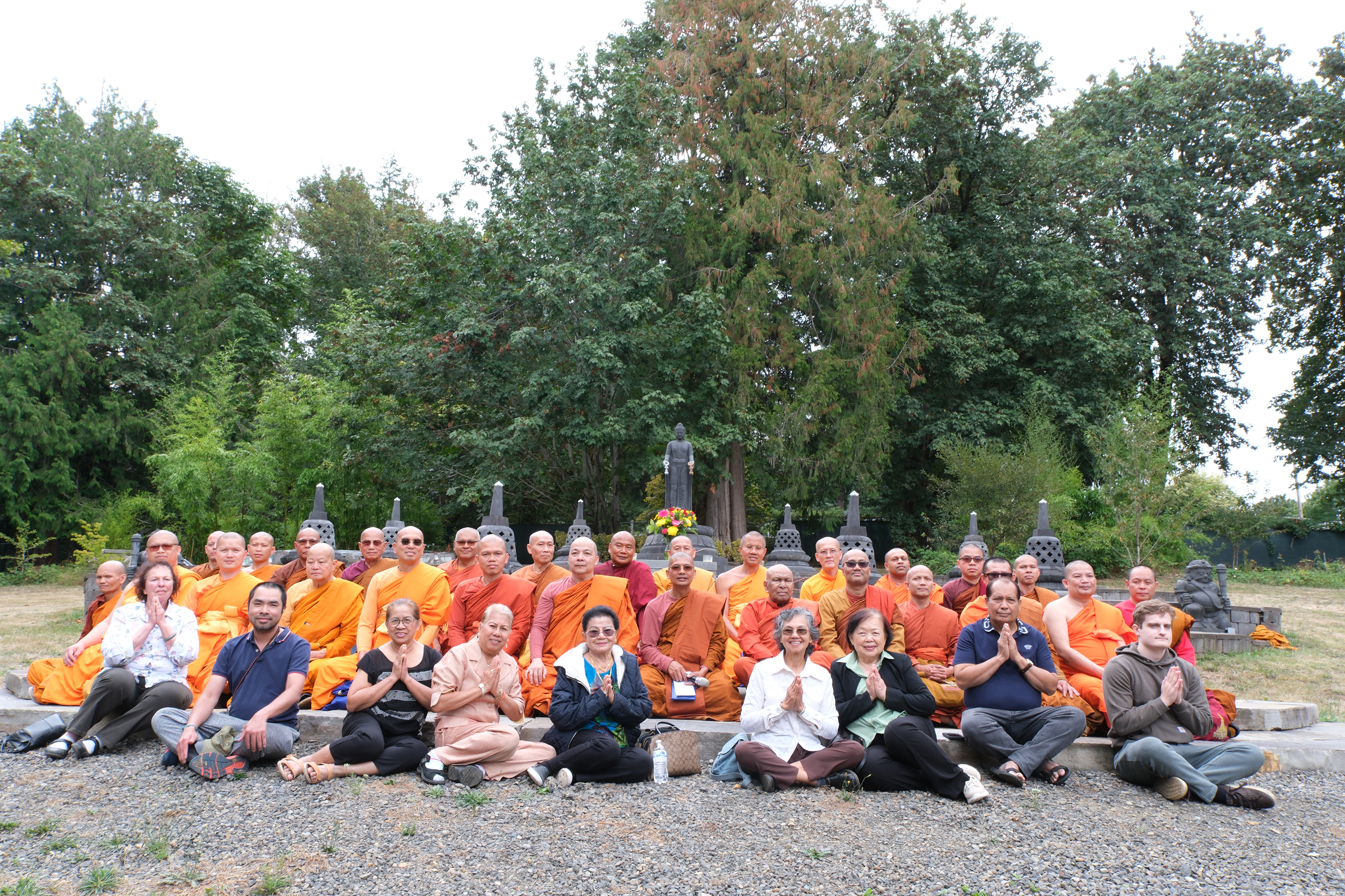 คณะสงฆ์วัดพระธรรมกายออเรกอน ร่วมกิจกรรมปาฏิโมกข์สัญจร