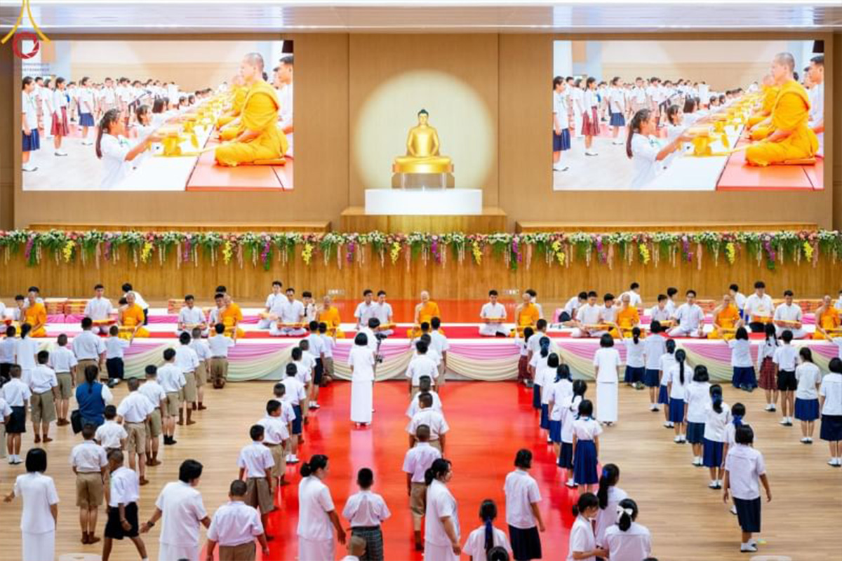 ชมรมพุทธศาสตร์สากล จับมือองค์กรภาคี และวัดพระธรรมกาย ชวนเด็กดีวีสตาร์ ทอดกฐินสัมฤทธิ์ ปีที่ 17 ร่วม 459 วัด