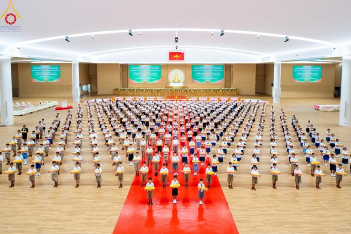 ชมรมพุทธศาสตร์สากล จับมือองค์กรภาคี และวัดพระธรรมกาย ชวนเด็กดีวีสตาร์ ทอดกฐินสัมฤทธิ์ ปีที่ 17 ร่วม 459 วัด