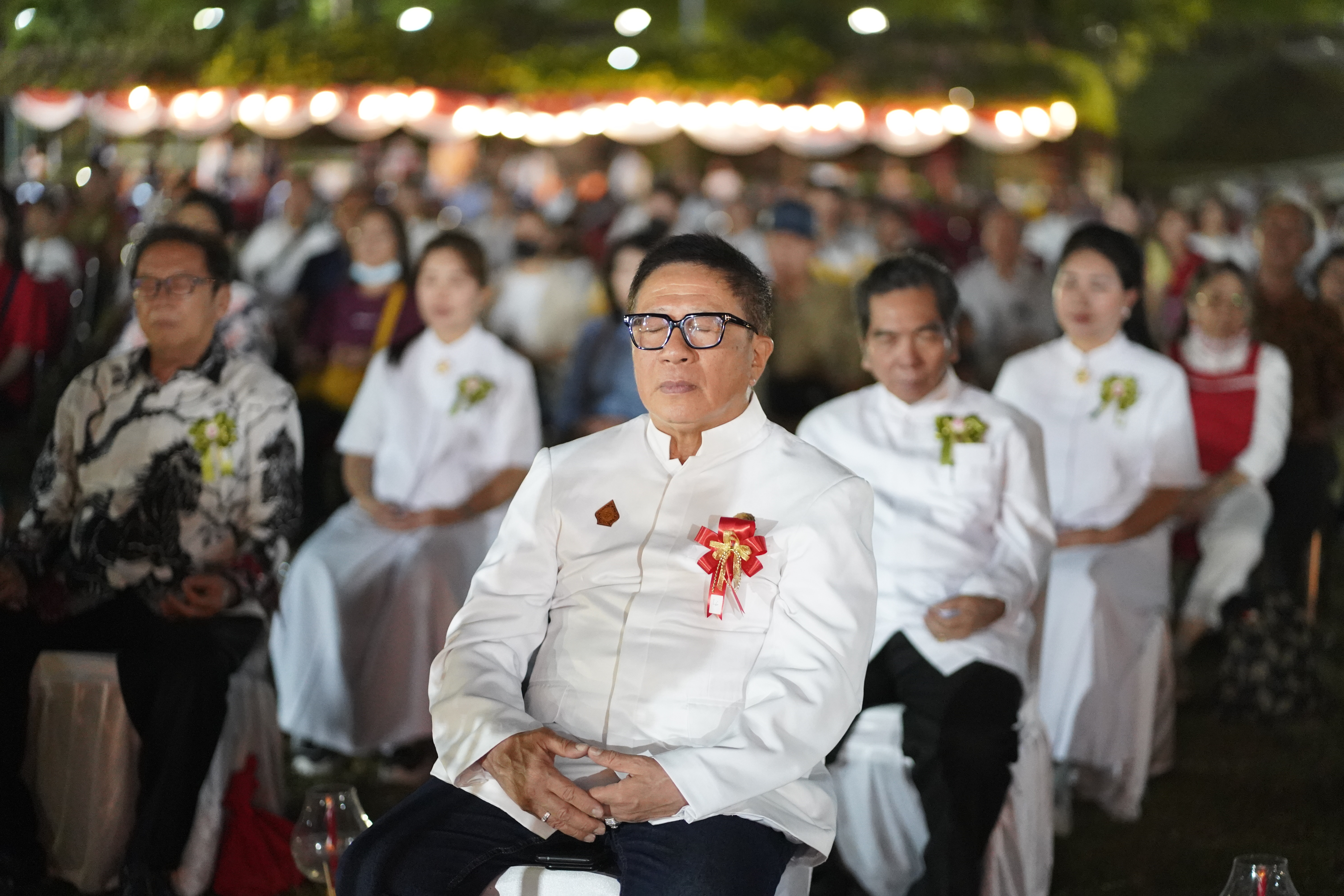 พิธีจุดประทีป 10,000 ดวง เนื่องในวาระครบรอบ 79 ปี ประกาศเอกราชของอินโดนีเซีย