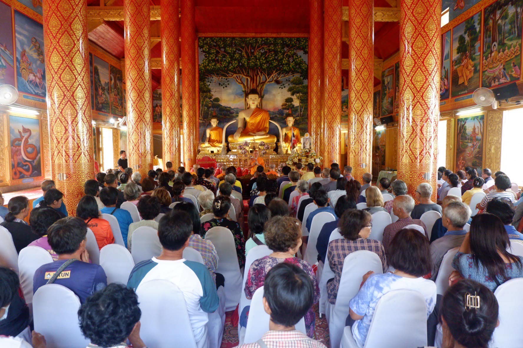 มอบถุงยังชีพ จำนวน 500 ถุง เพื่อช่วยผู้ประสบภัยน้ำท่วม จ.ลำปาง