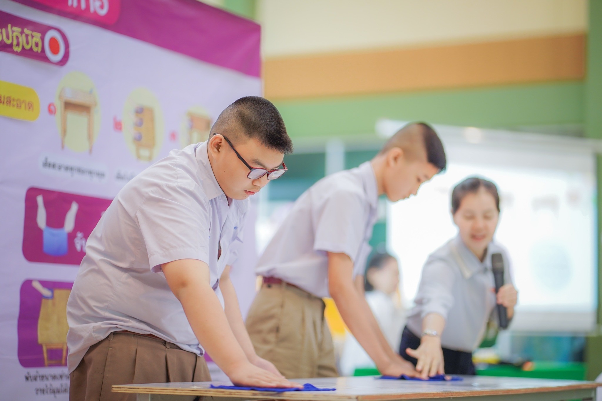 ค่ายคุณธรรมฯ โรงเรียนเทศบาล 4 (เชาวนปรีชาอุทิศ) จ.นครปฐม