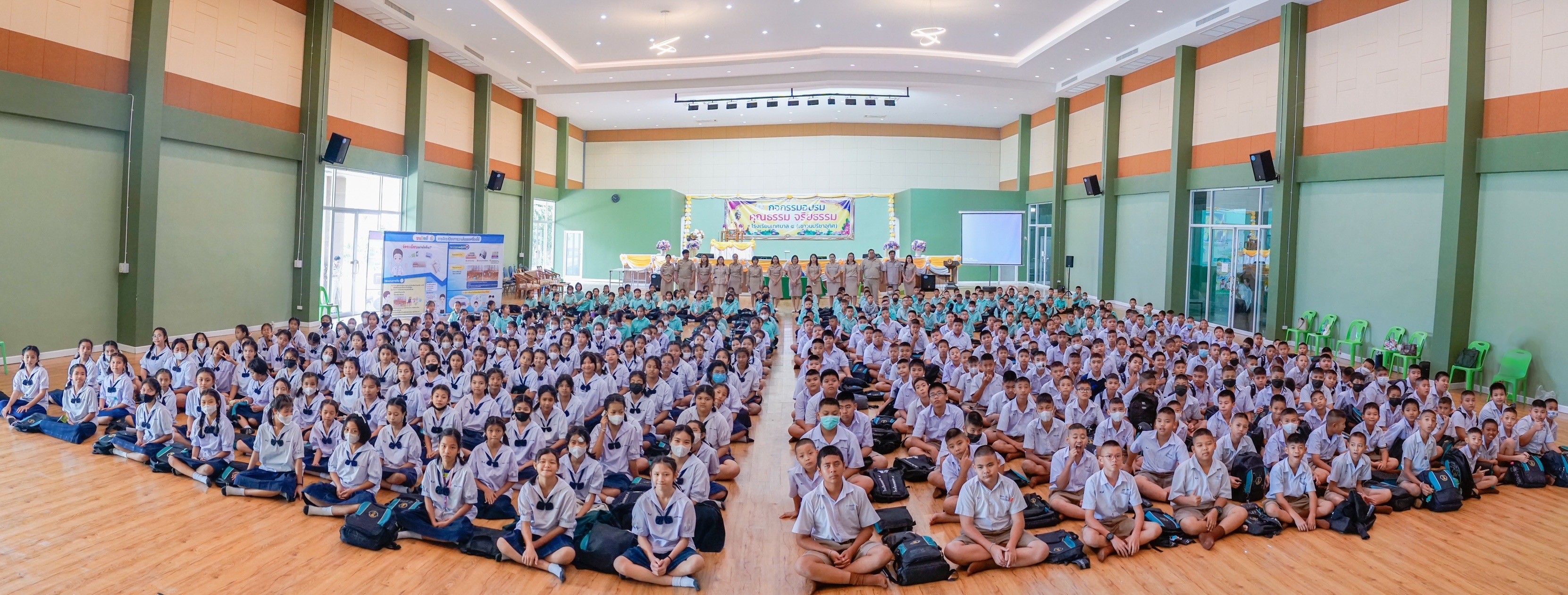 ค่ายคุณธรรมฯ โรงเรียนเทศบาล 4 (เชาวนปรีชาอุทิศ) จ.นครปฐม