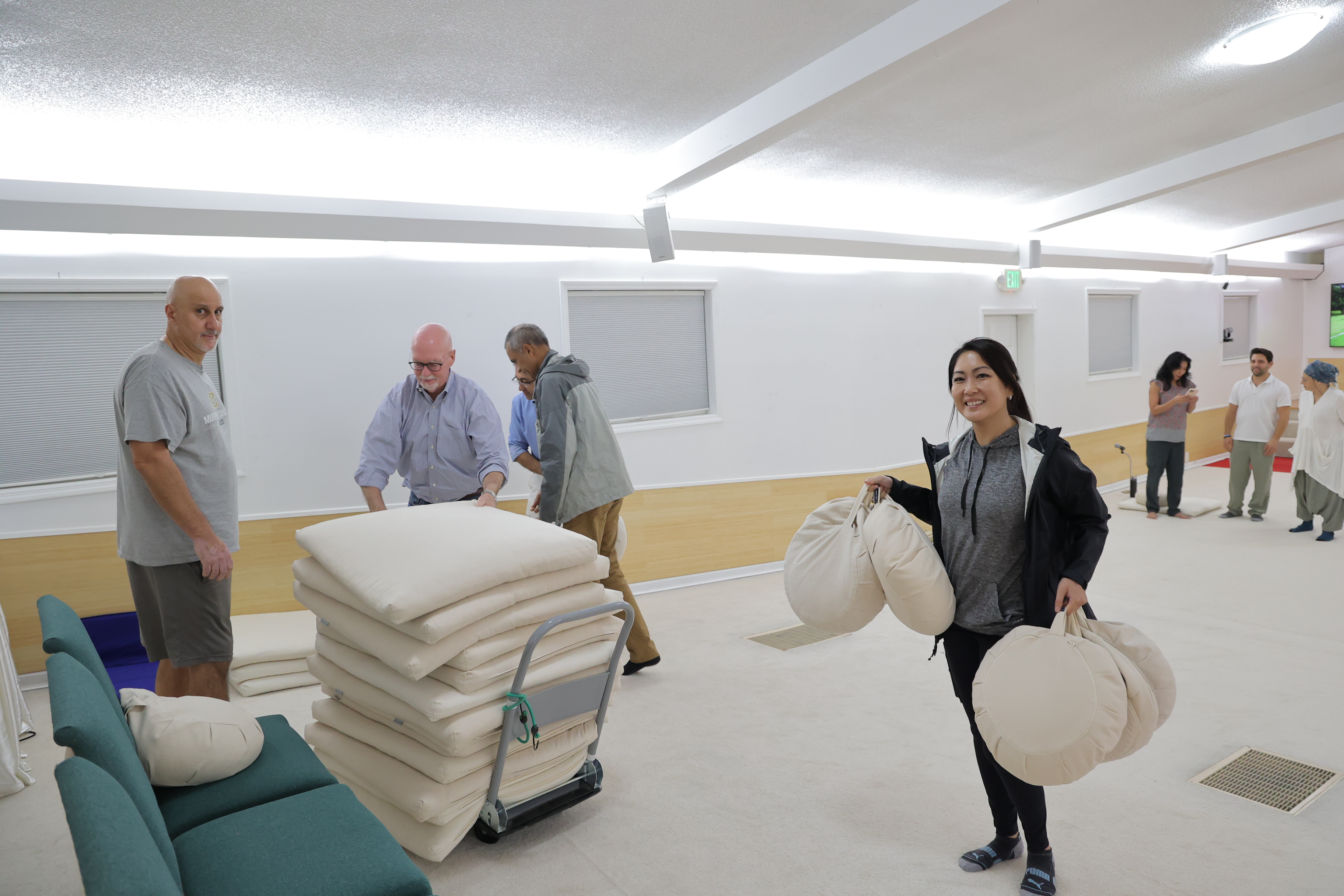 วัดพระธรรมกายจอร์เจีย จัดกิจกรรมนั่งสมาธิสำหรับชาวท้องถิ่น