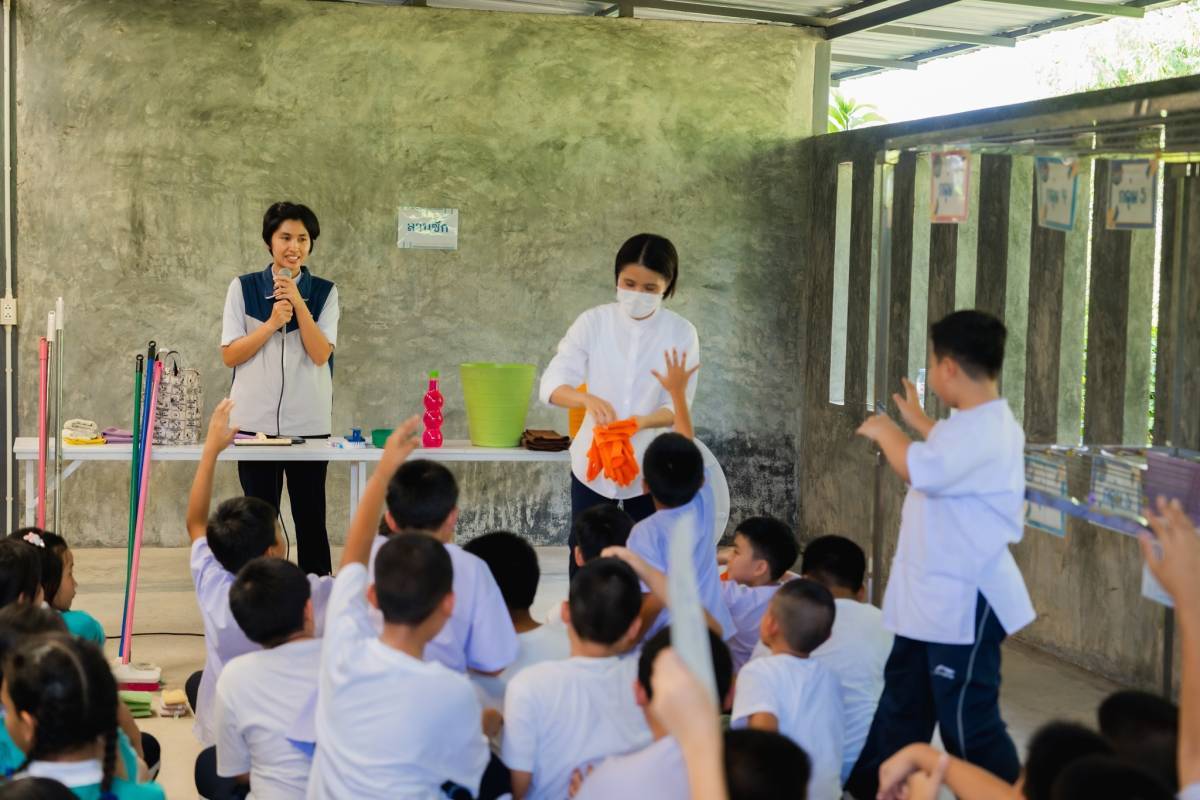 ค่ายคุณธรรม จริยธรรม โรงเรียนมารีวิทย์บ่อวิน จ.ชลบุรี