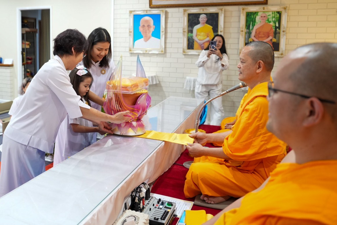 วัดพระธรรมกายบริสเบน จัดงานบุญบูชาข้าวพระ
