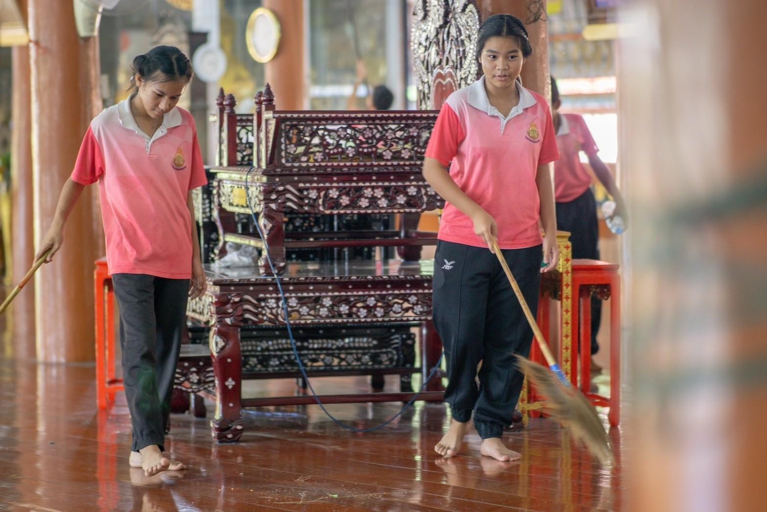 ค่ายคุณธรรม โรงเรียนวัดโพธิ์นฤมิตร และโรงเรียนวัดม่วงเจริญผล จ.สุพรรณบุรี