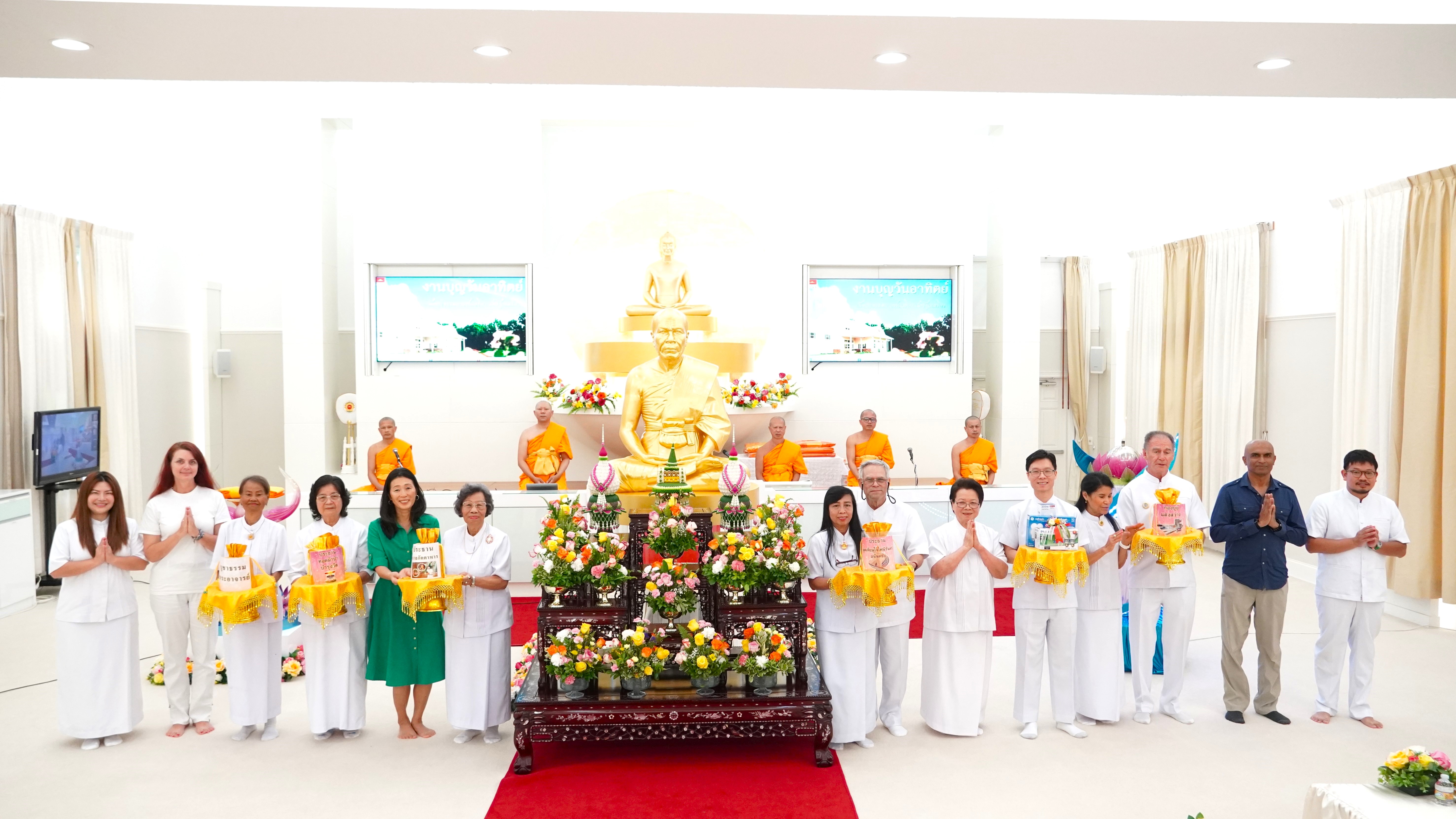 วัดพระธรรมกายฟลอริดา จัดงานบุญ 140 ปี พระมงคลเทพมุนี (สด จนฺทสโร) พระผู้ปราบมาร