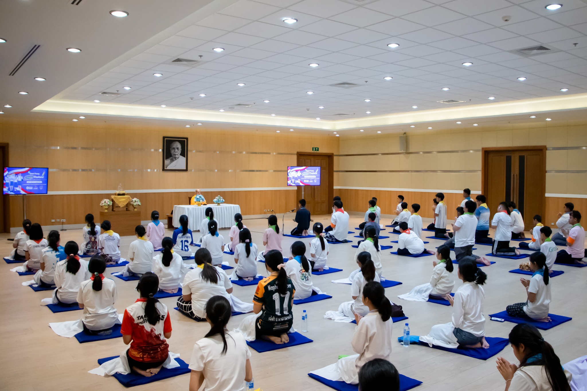 ค่าย Smart Young Leader Thailand รุ่น ม.ต้น