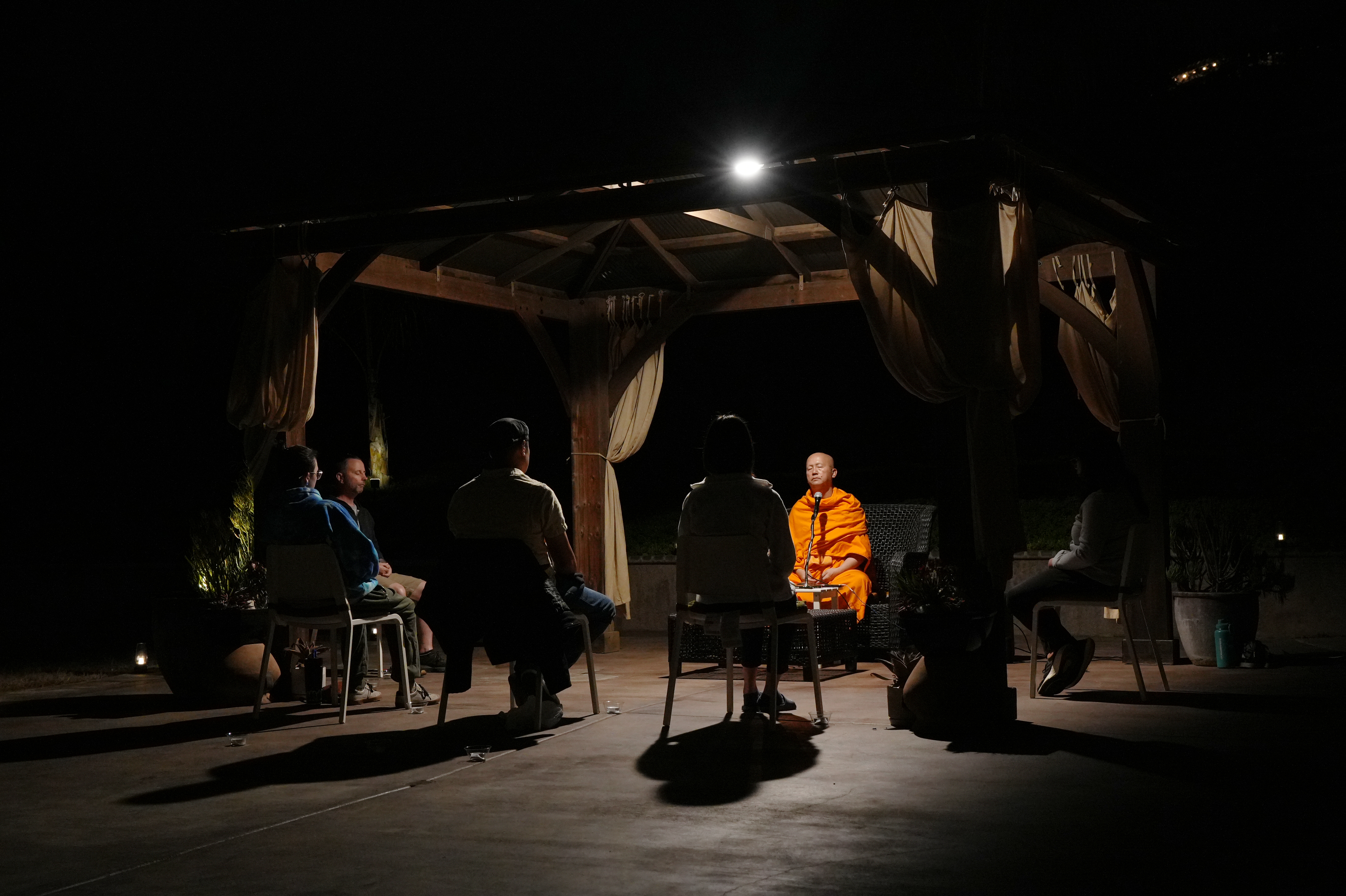 วัดภาวนาซานดิเอโก จัดกิจกรรม Moonlight meditation