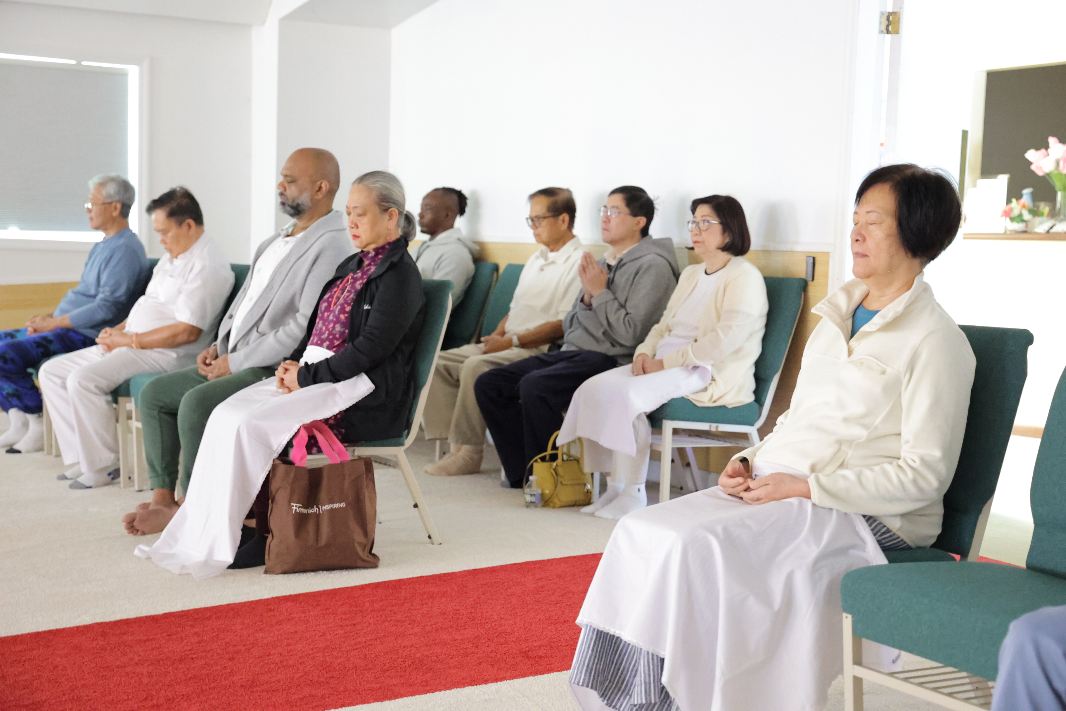 วัดพระธรรมกายจอร์เจีย  จัดงานบุญวันอาทิตย์