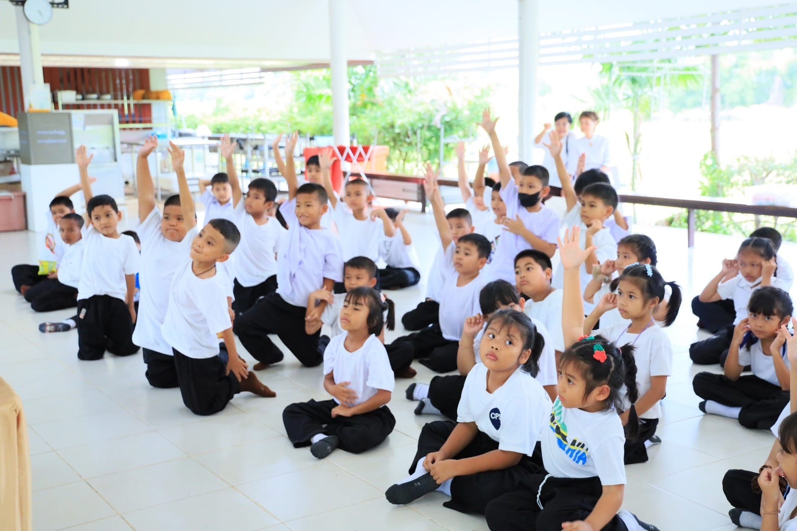 โรงเรียนคลองลาดช้าง(จันทร์เศรฐอุปถัมภ์) ร่วมอบรมโครงการพัฒนาคุณธรรม จริยธรรม