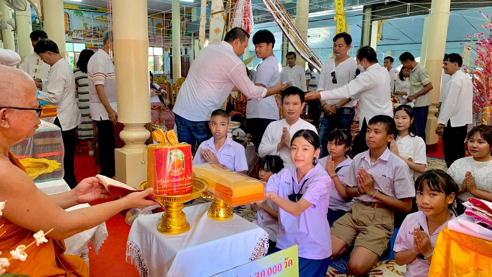 กฐินสัมฤทธิ์สร้างวิหาร โรงเรียนบ้านหนองยางไคล จ.ลำพูน