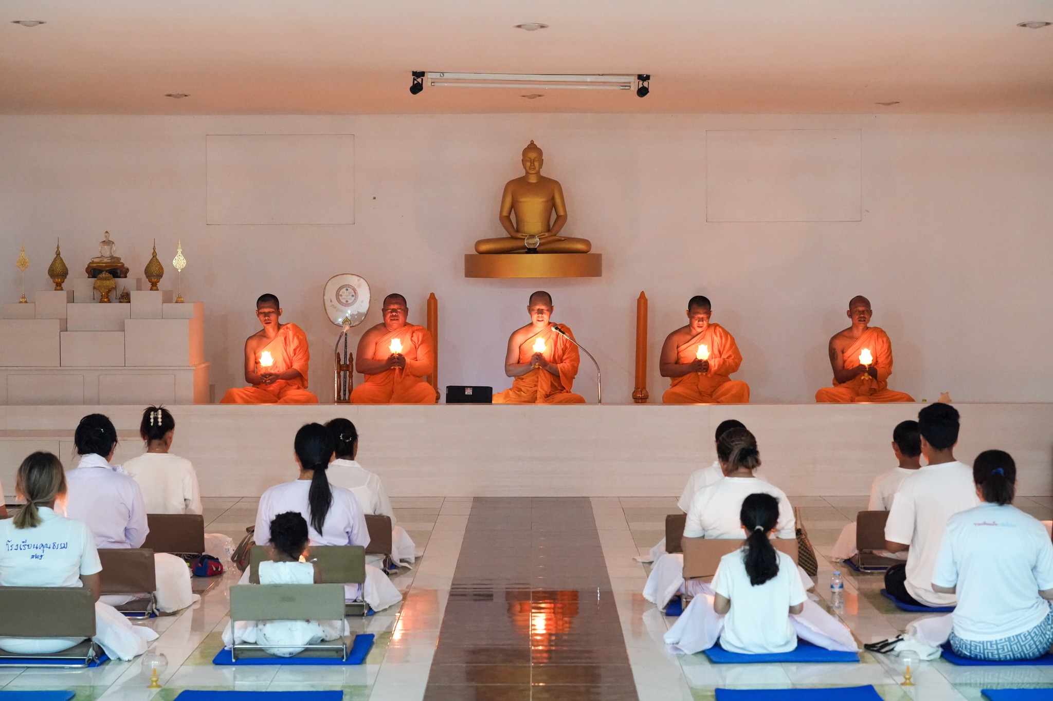 ศูนย์ปฏิบัติธรรมสุราษฎร์ธานี จัดกิจกรรมงานบุญวันพระ