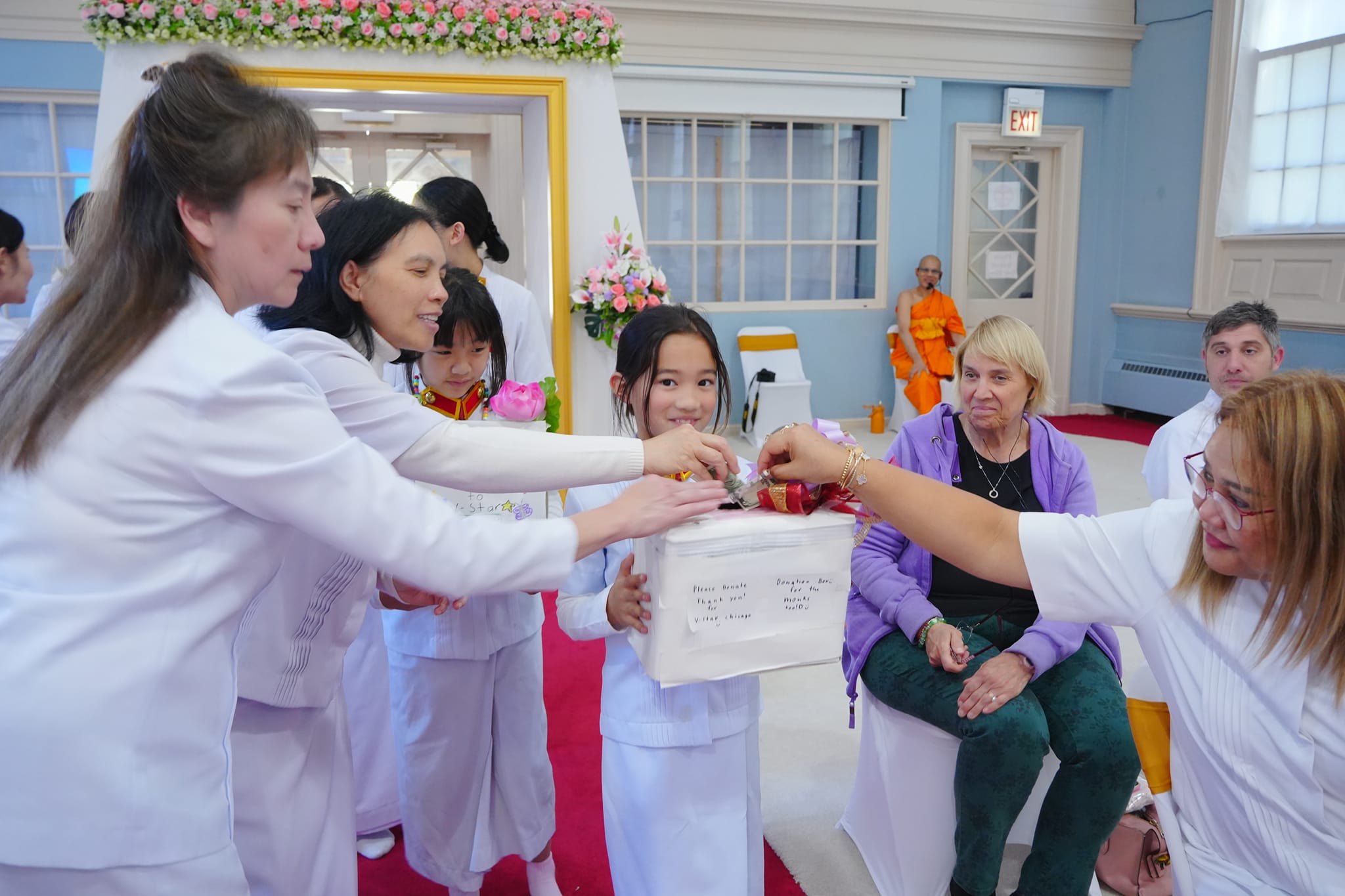 วัดพระธรรมกายชิคาโก จัดพิธีทอดกฐินบรมจักรพรรดิ