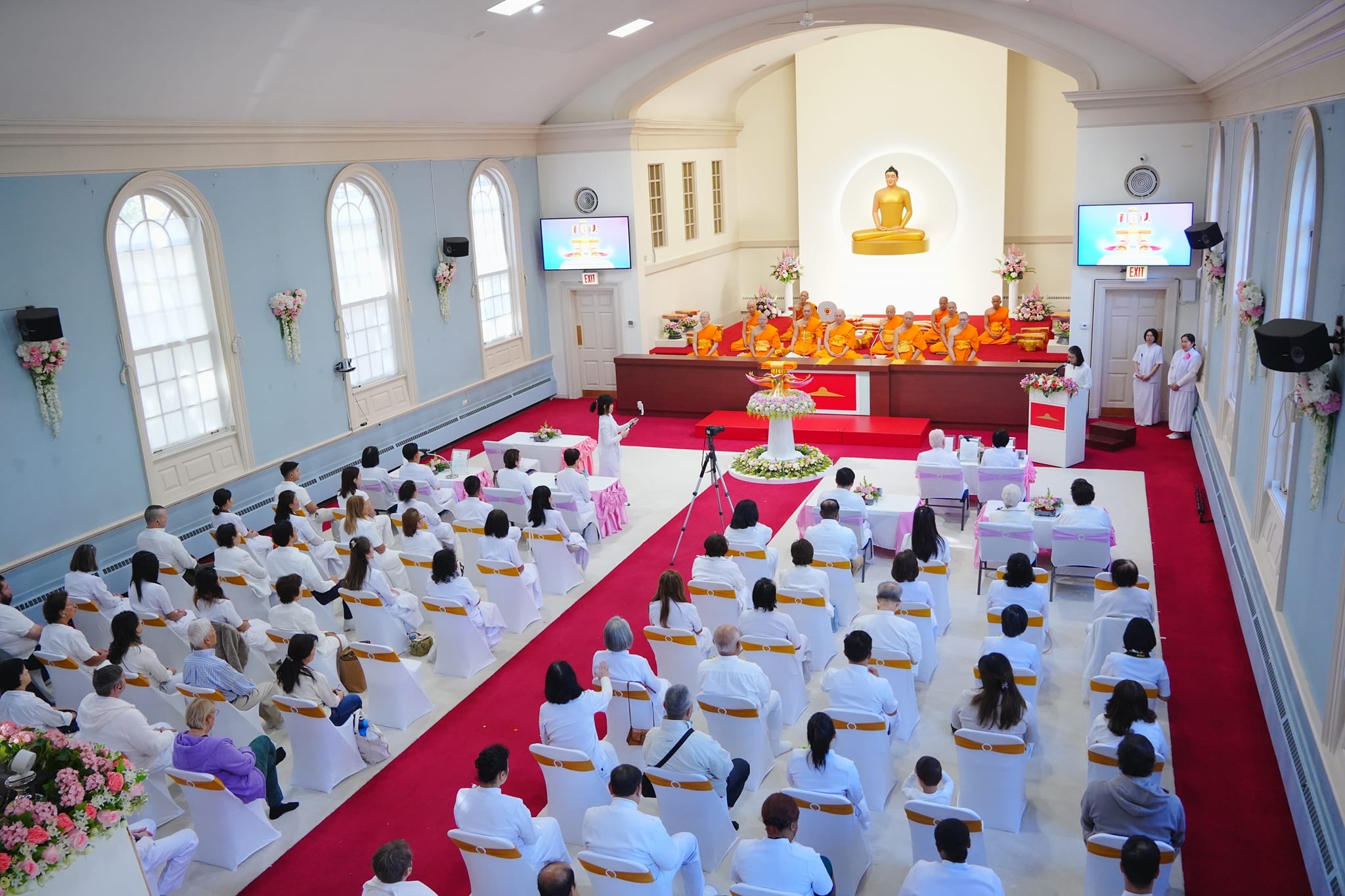 วัดพระธรรมกายชิคาโก จัดพิธีทอดกฐินบรมจักรพรรดิ