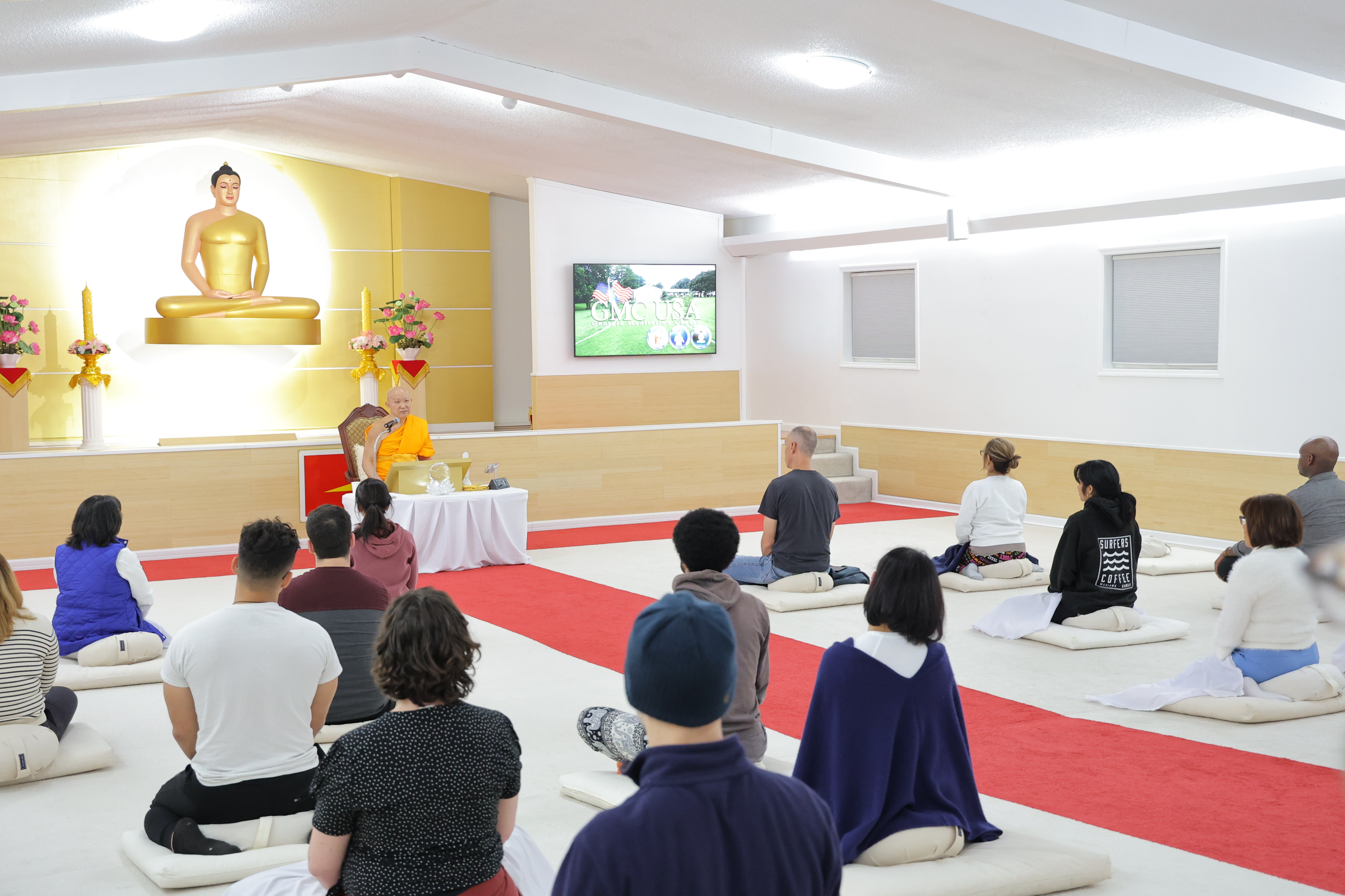 วัดพระธรรมกายจอร์เจีย จัดกิจกรรมนั่งสมาธิสำหรับชาวท้องถิ่น