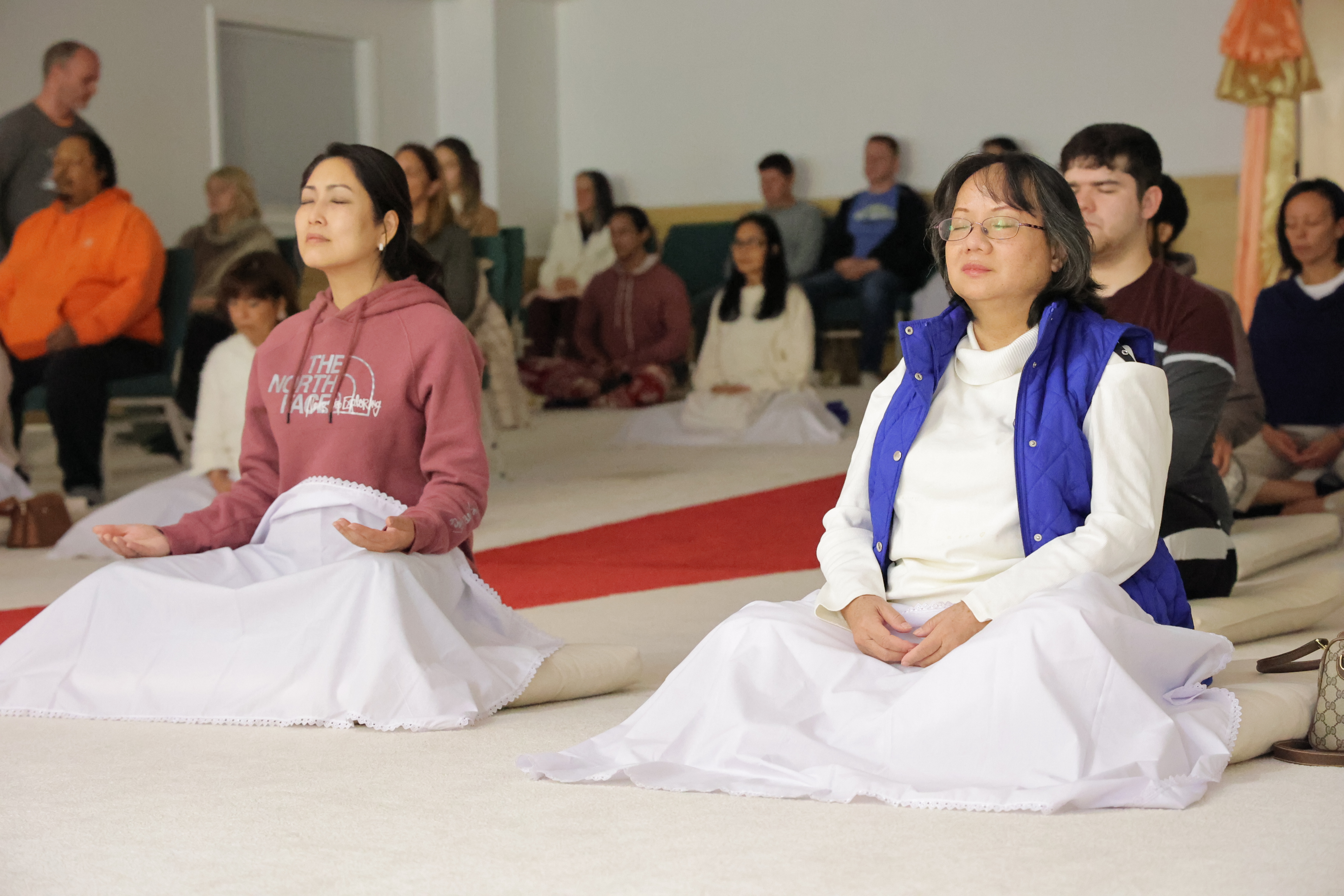 วัดพระธรรมกายจอร์เจีย จัดกิจกรรมนั่งสมาธิสำหรับชาวท้องถิ่น