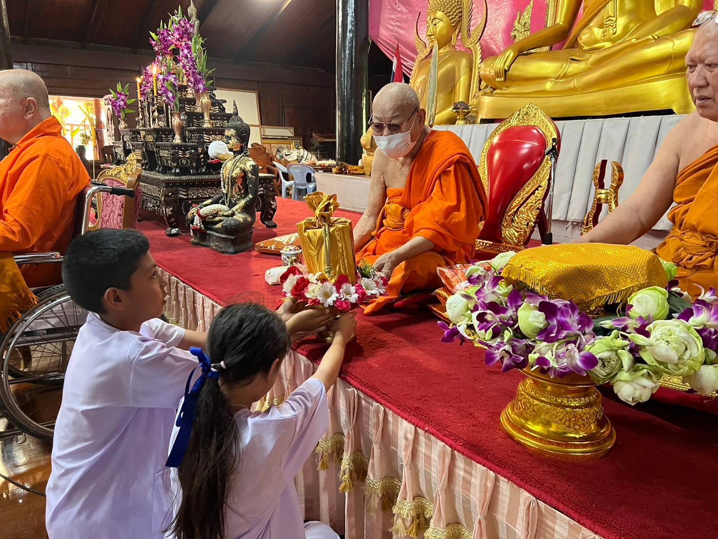 ทอดกฐินสัมฤทธิ์ยกโรงเรียน กฐินสัมฤทธิ์เด็กดี V-Star โรงเรียนวัดบ้านใหม่ จ.ชัยนาท