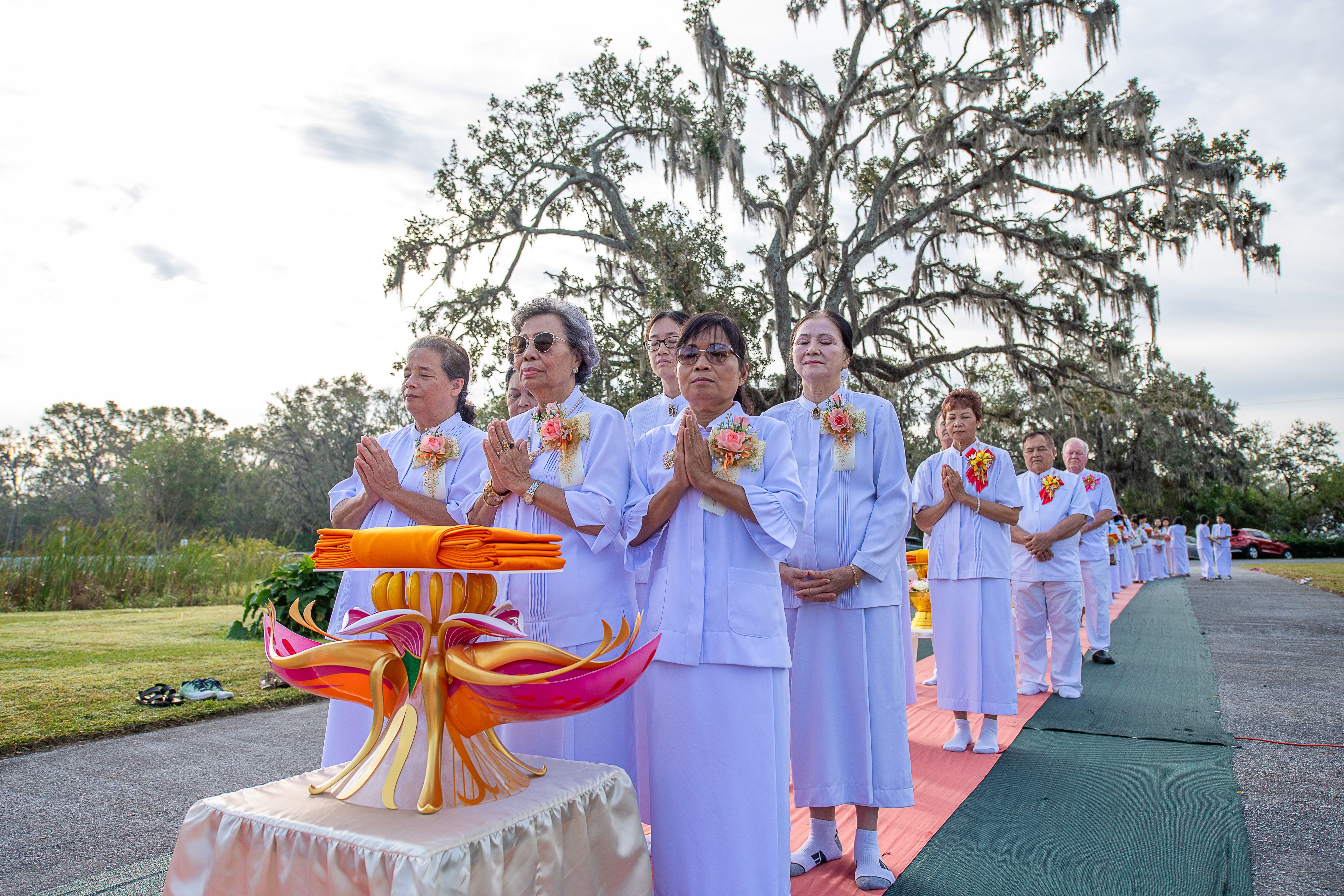 วัดพระธรรมกายฟลอริดา จัดพิธี “ทอดกฐินสำเร็จ สร้างอาคารบรรลุธรรม”