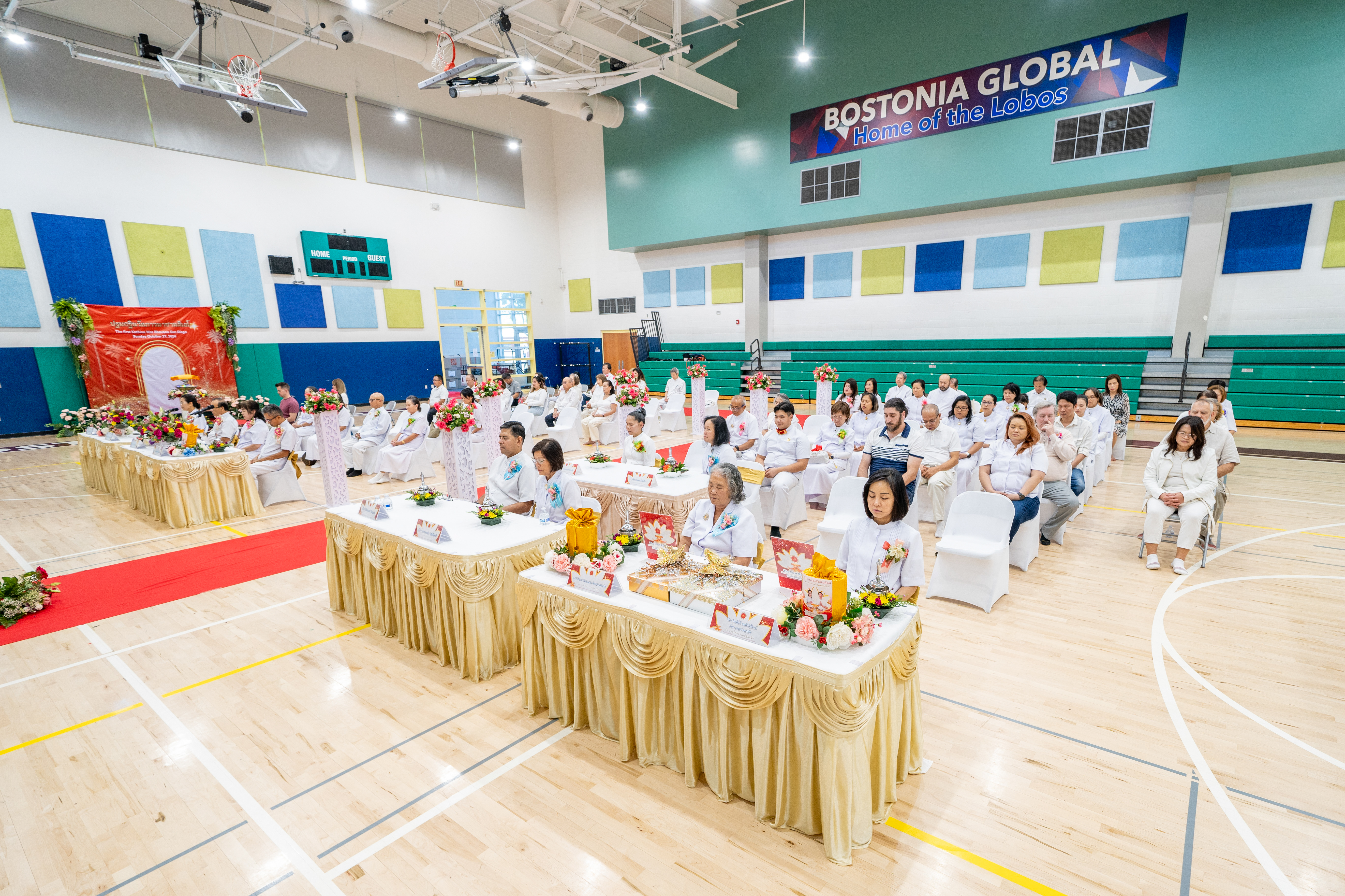 วัดภาวนาซานดิเอโก จัดพิธีทอดปฐมกฐิน