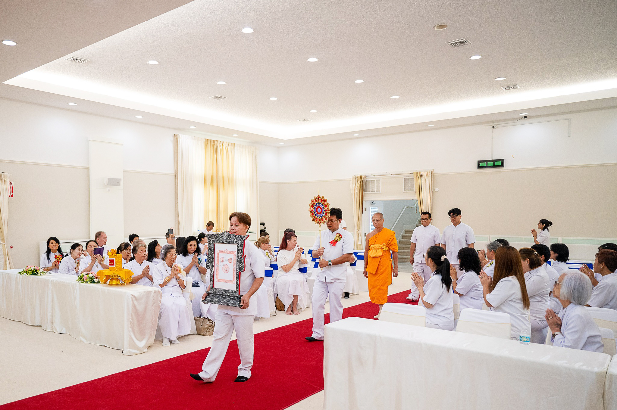 วัดพระธรรมกายฟลอริดา จัดพิธีเจริญชัยมงคลคาถาถวายมุทิตาแด่พระครูสัญญาบัตร