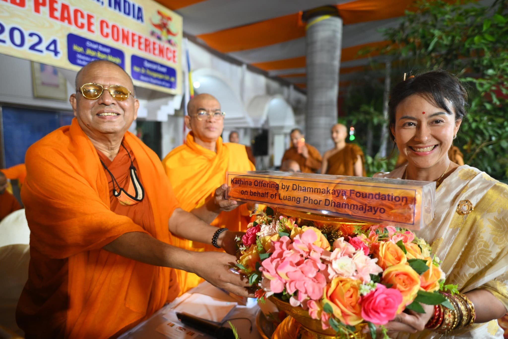 ทอดกฐินสมทบ ณ ประเทศ อินเดีย วัดพุทธบังคลาเทศ พุทธคยา  รัฐพิหาร