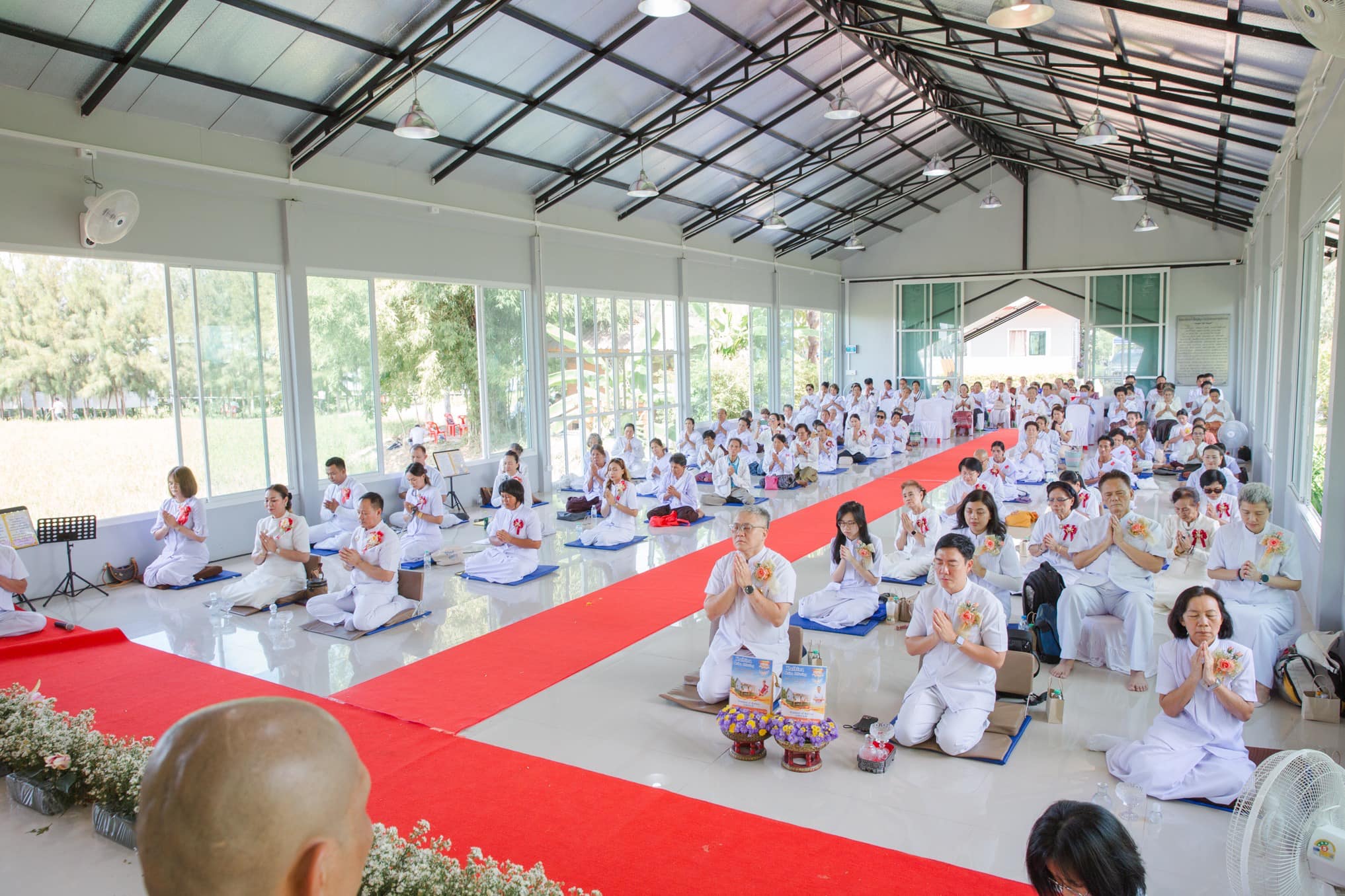 ศูนย์ปฏิบัติธรรมแก้วกลางนา จัดงานบุญพิธีทอดกฐินสามัคคี