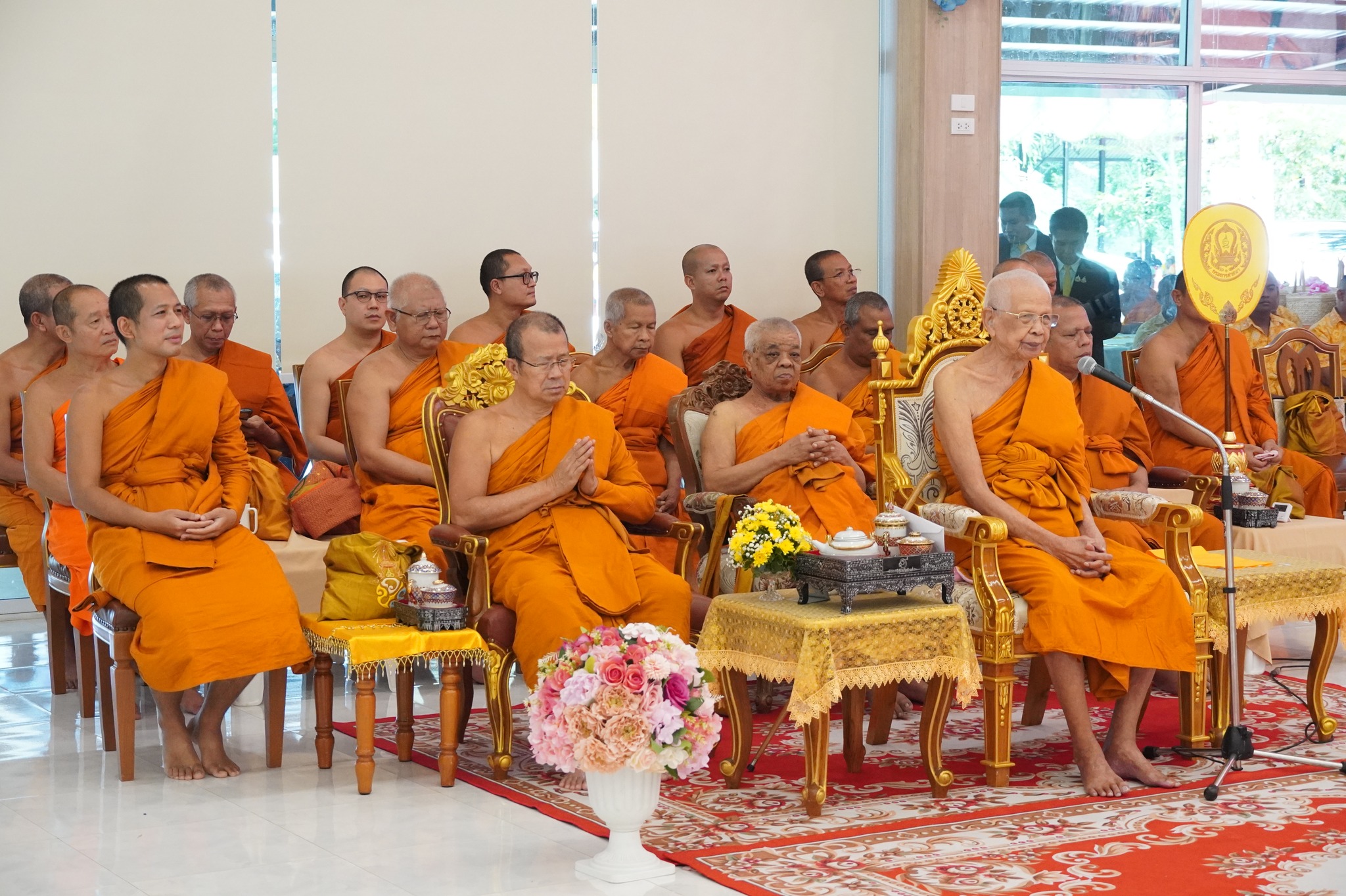 กรมการศาสนา พระธรรมทูตสายประเทศอินเดีย-เนปาล และวัดพระธรรมกาย จัดพิธีถวายผ้ากฐิน จังหวัดชายแดนภาคใต้