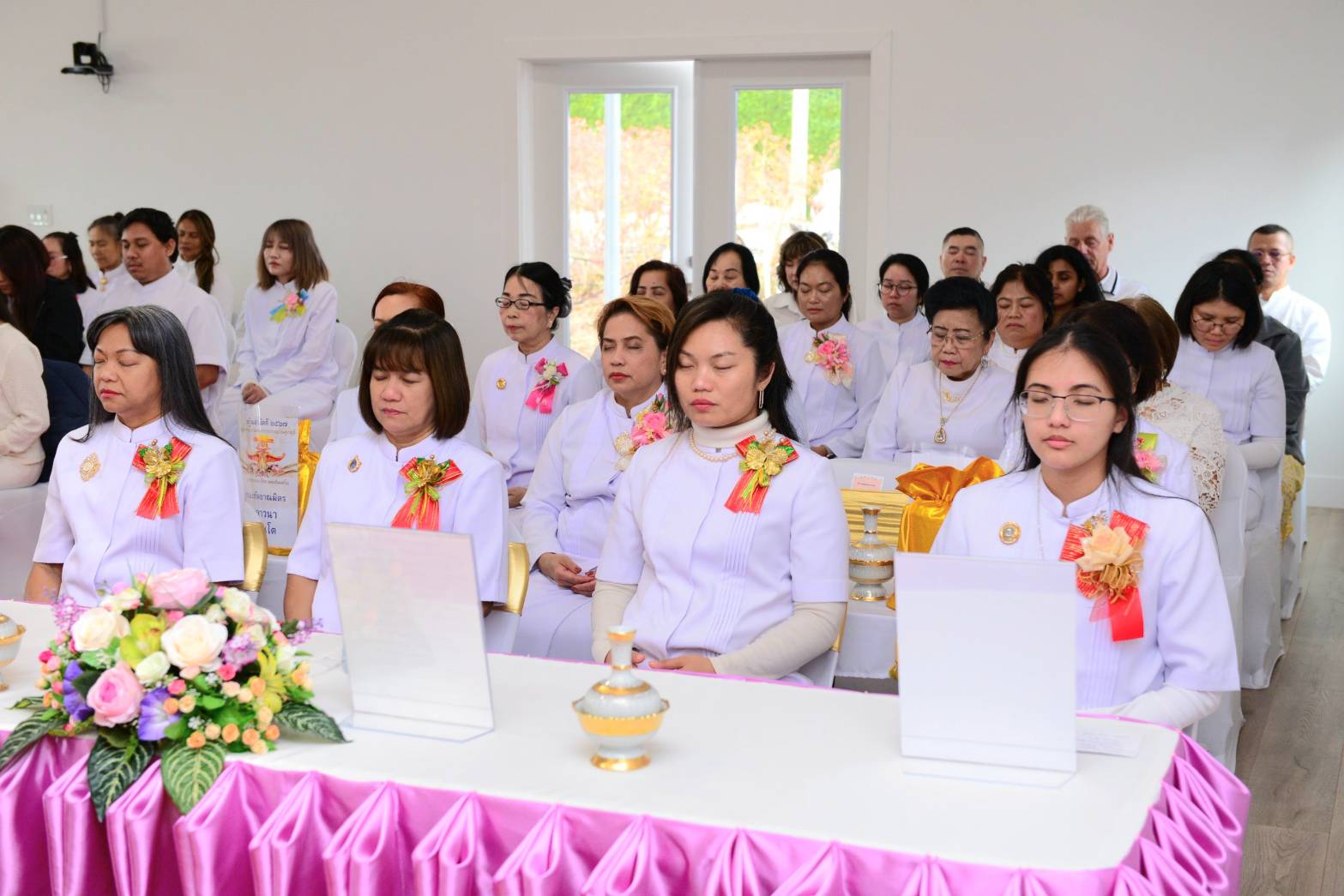 วัดพระธรรมกายแวนคูเวอร์ จัดงานบุญพิธีทอดกฐินสามัคคี