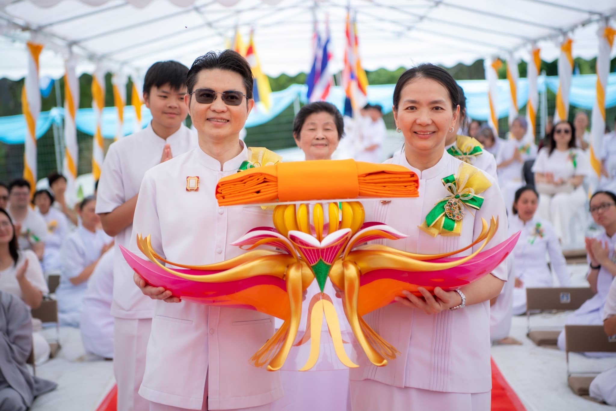 วัดพระธรรมกายนครซิดนีย์ จัดพิธีทอดกฐินสามัคคี