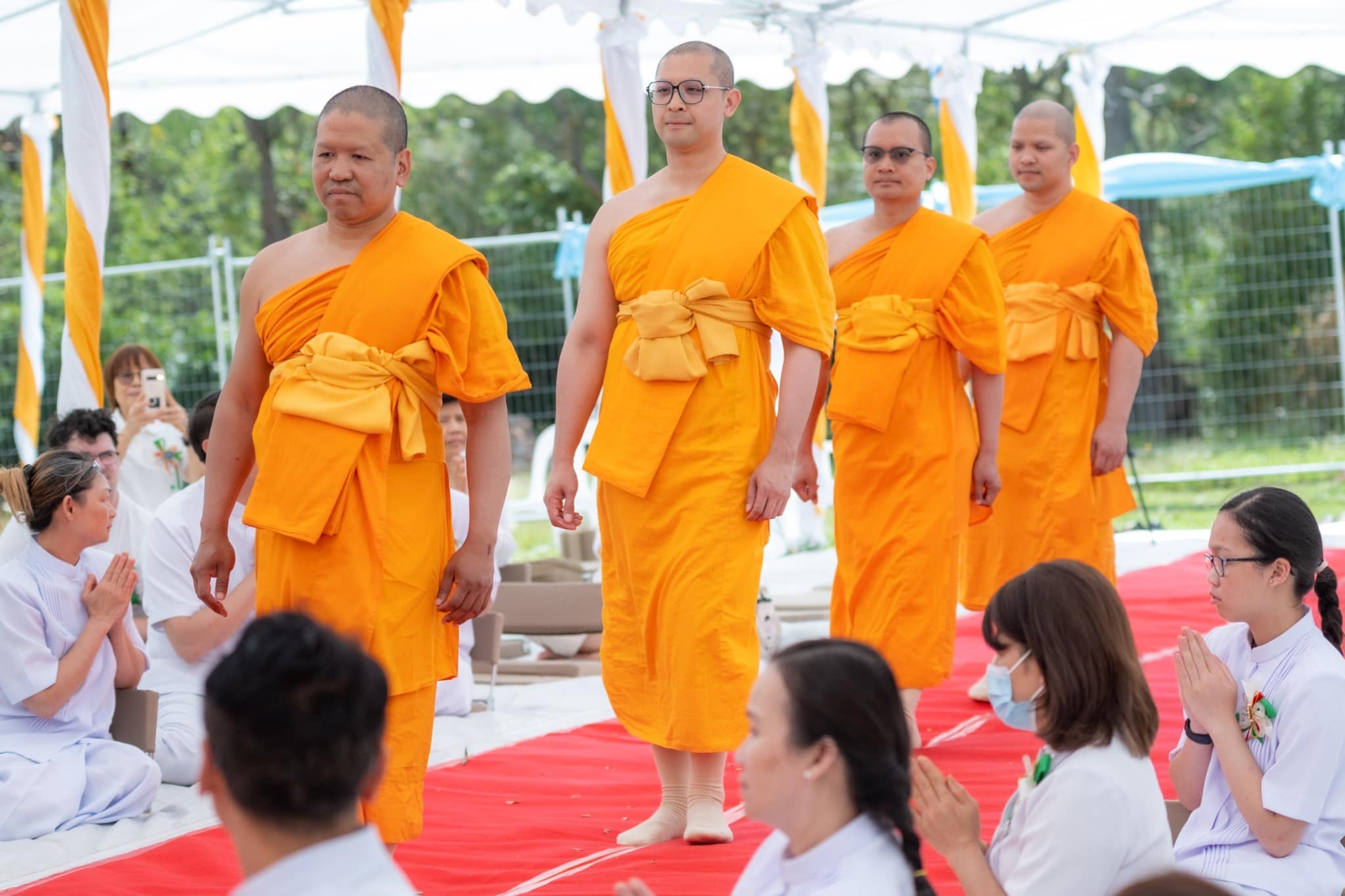 วัดพระธรรมกายนครซิดนีย์ จัดพิธีทอดกฐินสามัคคี