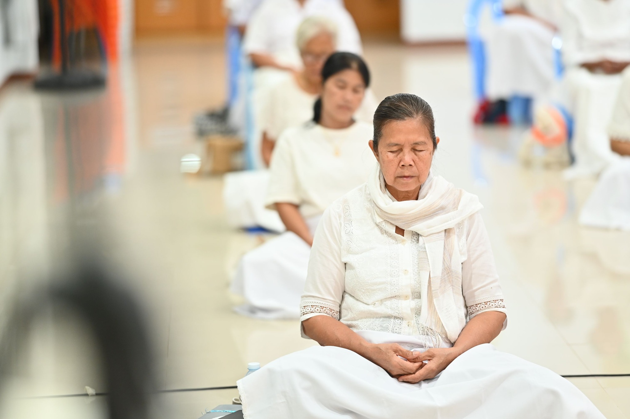 ศูนย์ปฏิบัติธรรมพนมสารคาม จัดปฏิบัติธรรมโครงการหมู่บ้านรักษาศีล 5