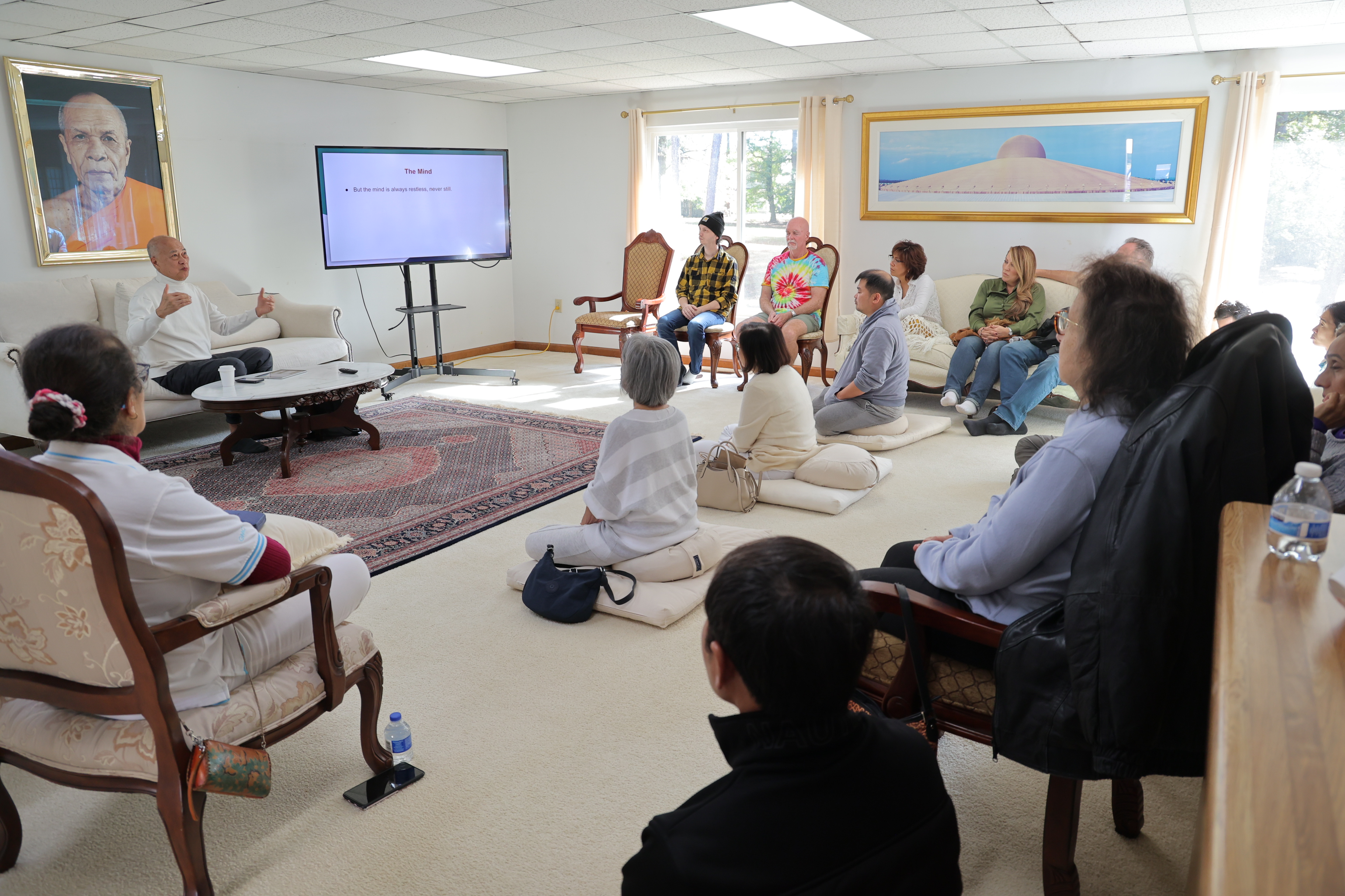 วัดพระธรรมกายจอร์เจีย จัดพิธีทอดผ้าป่าบำรุงวัด