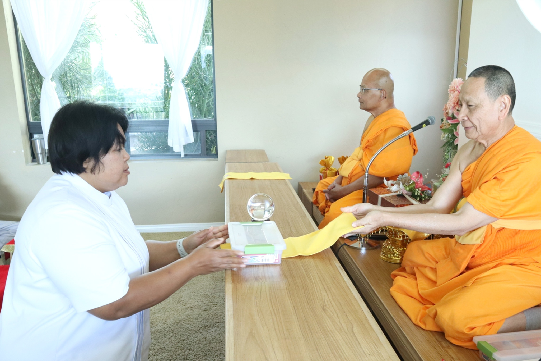 วัดภาวนาซานดิเอโก จัดกิจกรรมงานบุญวันอาทิตย์