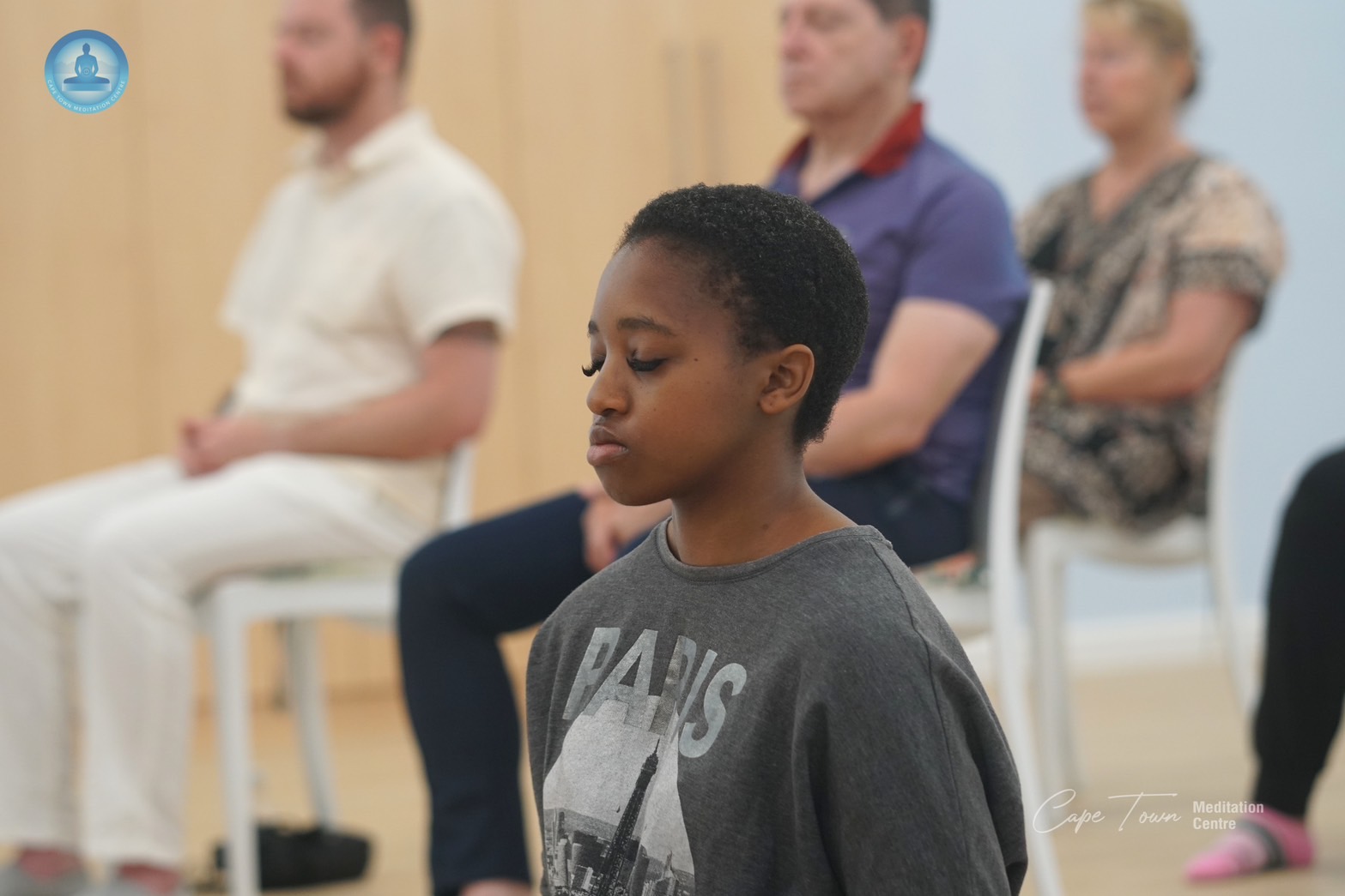 วัดพุทธเคปทาวน์ จัดคลาสสมาธิชาวท้องถิ่น