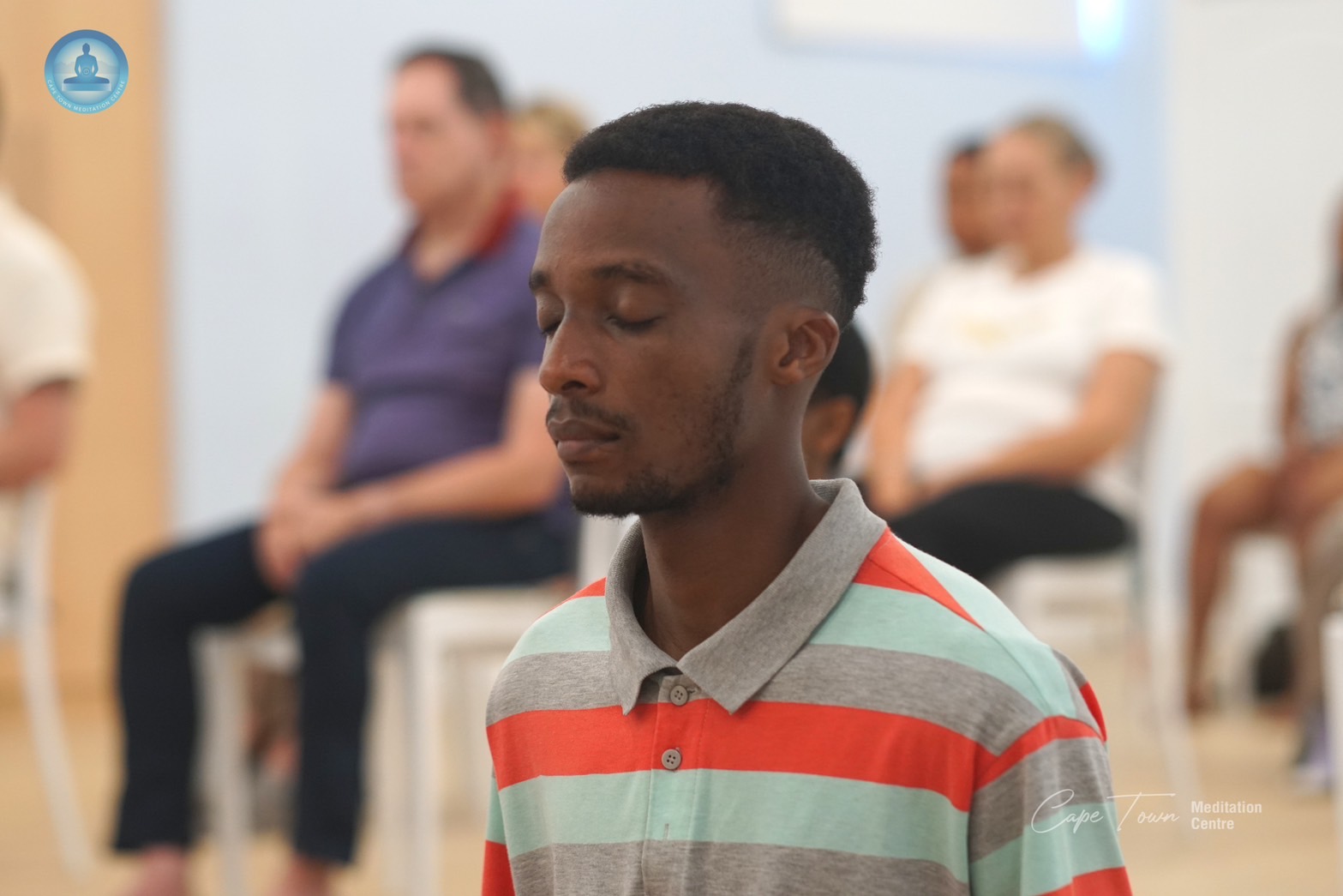 วัดพุทธเคปทาวน์ จัดคลาสสมาธิชาวท้องถิ่น