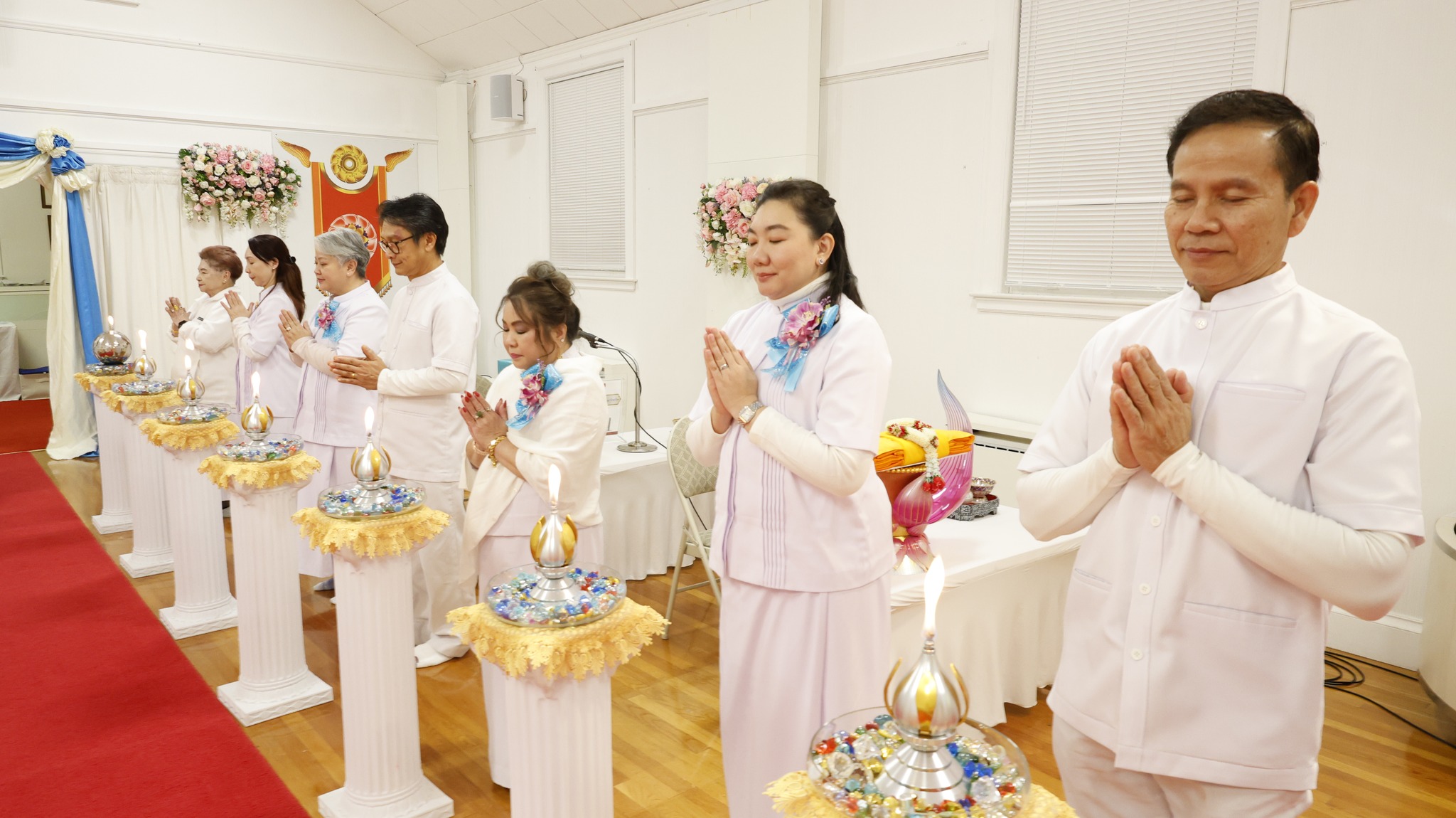 วัดพระธรรมกายบอสตัน จัดงานบุญบูชาข้าวพระ