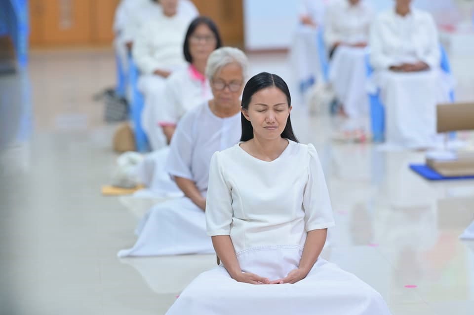 ศูนย์ปฏิบัติธรรมพนมสารคาม จัดปฏิบัติธรรมโครงการหมู่บ้านรักษาศีล 5