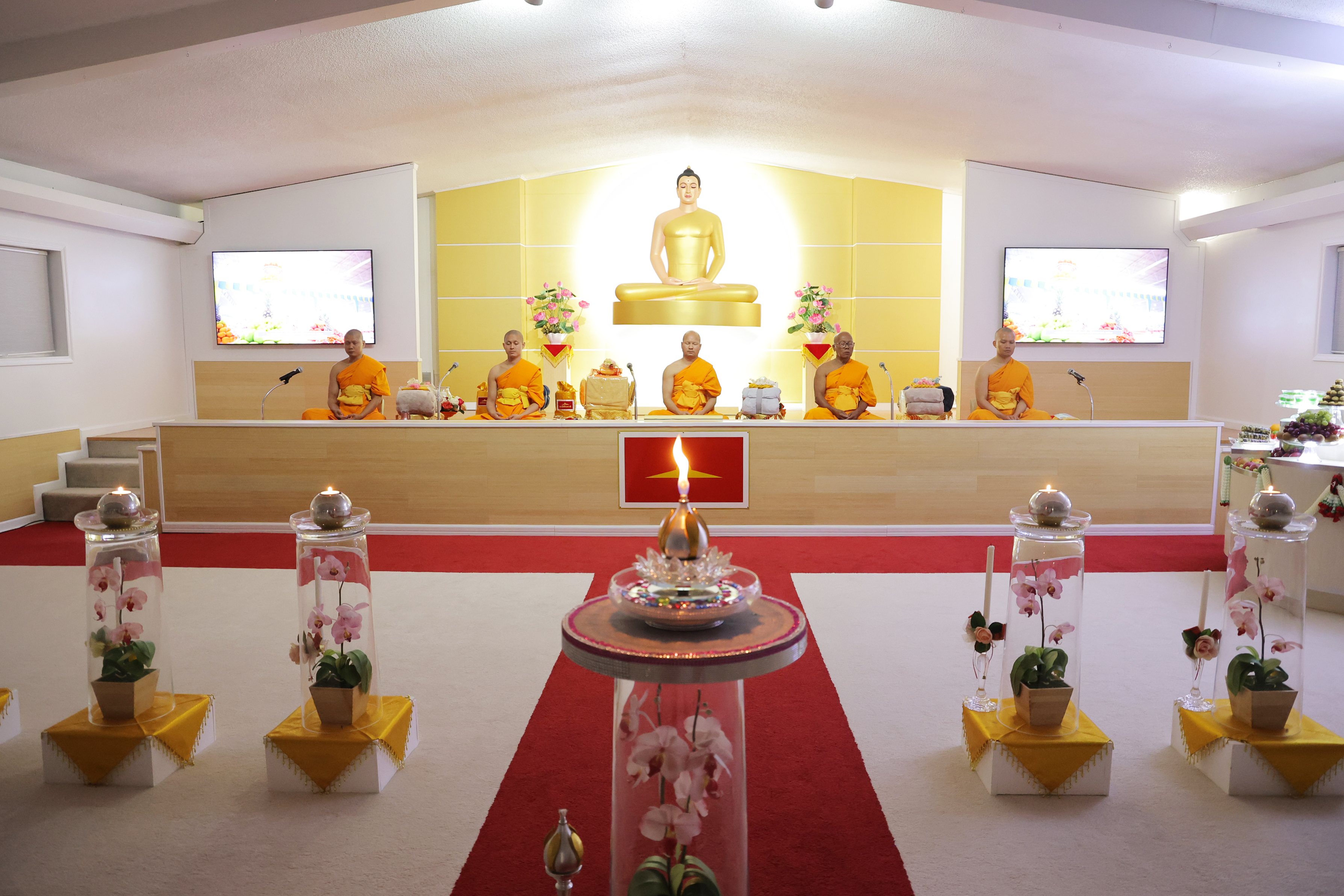 วัดพระธรรมกายจอร์เจีย จัดงานบุญบูชาข้าวพระ