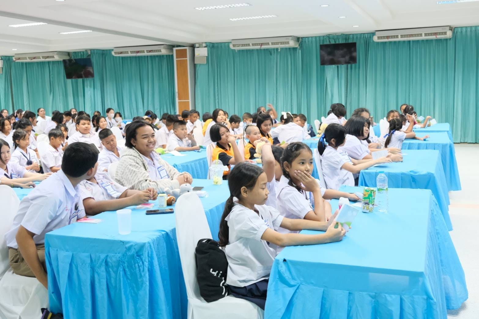 รวมพลังเด็กดี V-Star จังหวัดเพชรบุรี ครั้งที่ 17