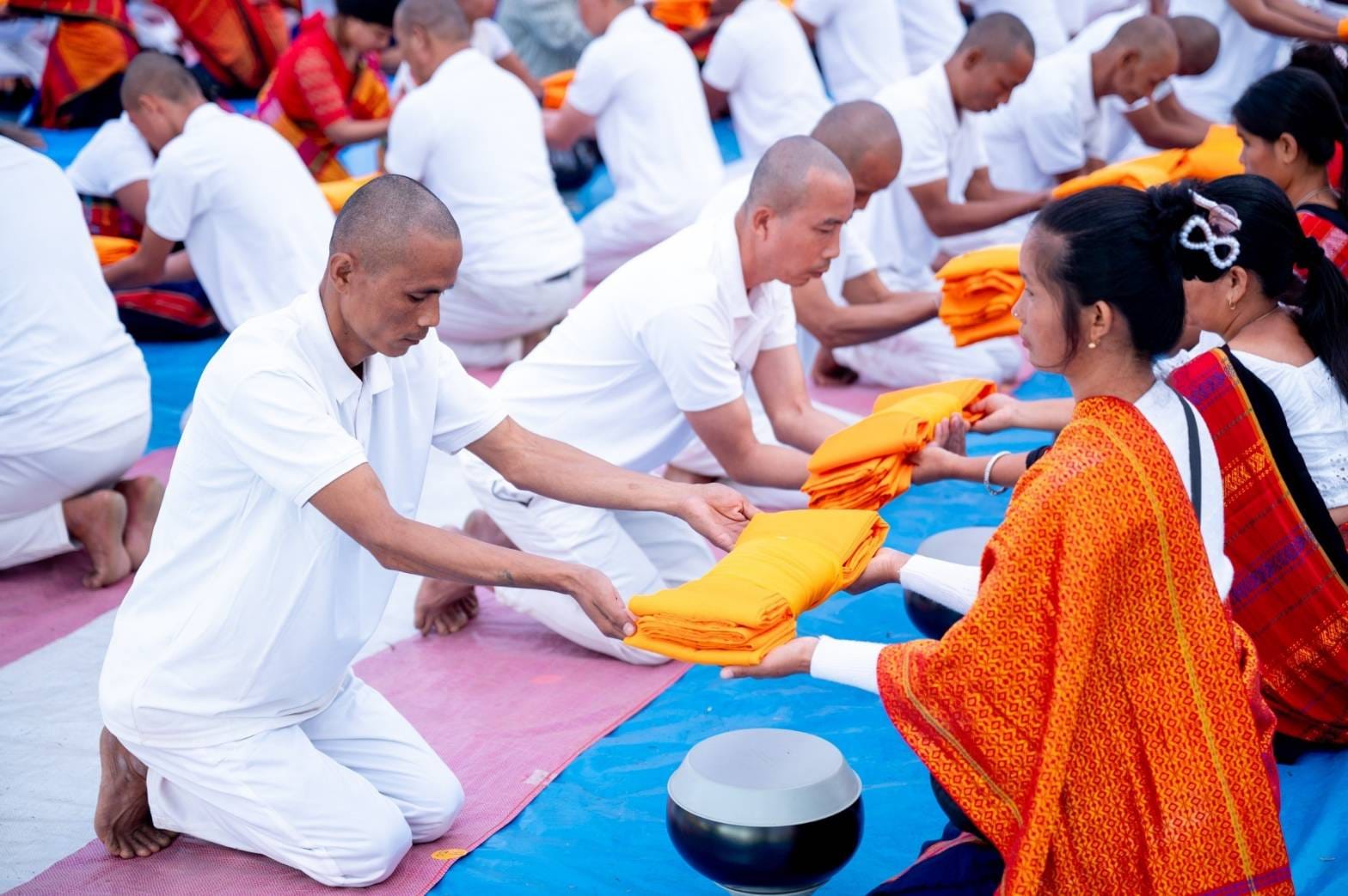 พิธีบรรพชาสามเณร 500 รูป ณ ประเทศอินเดีย