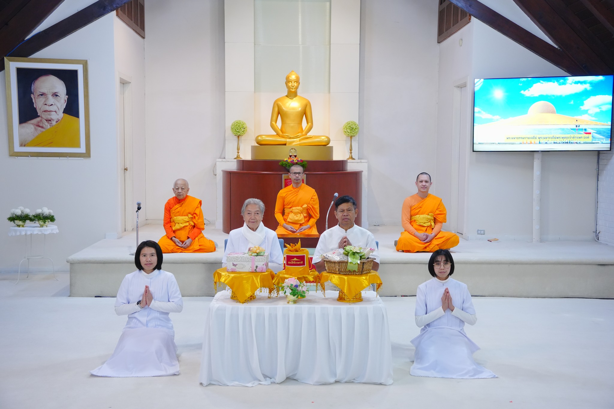 วัดพระธรรมกายชิคาโก จัดงานบุญวันอาทิตย์