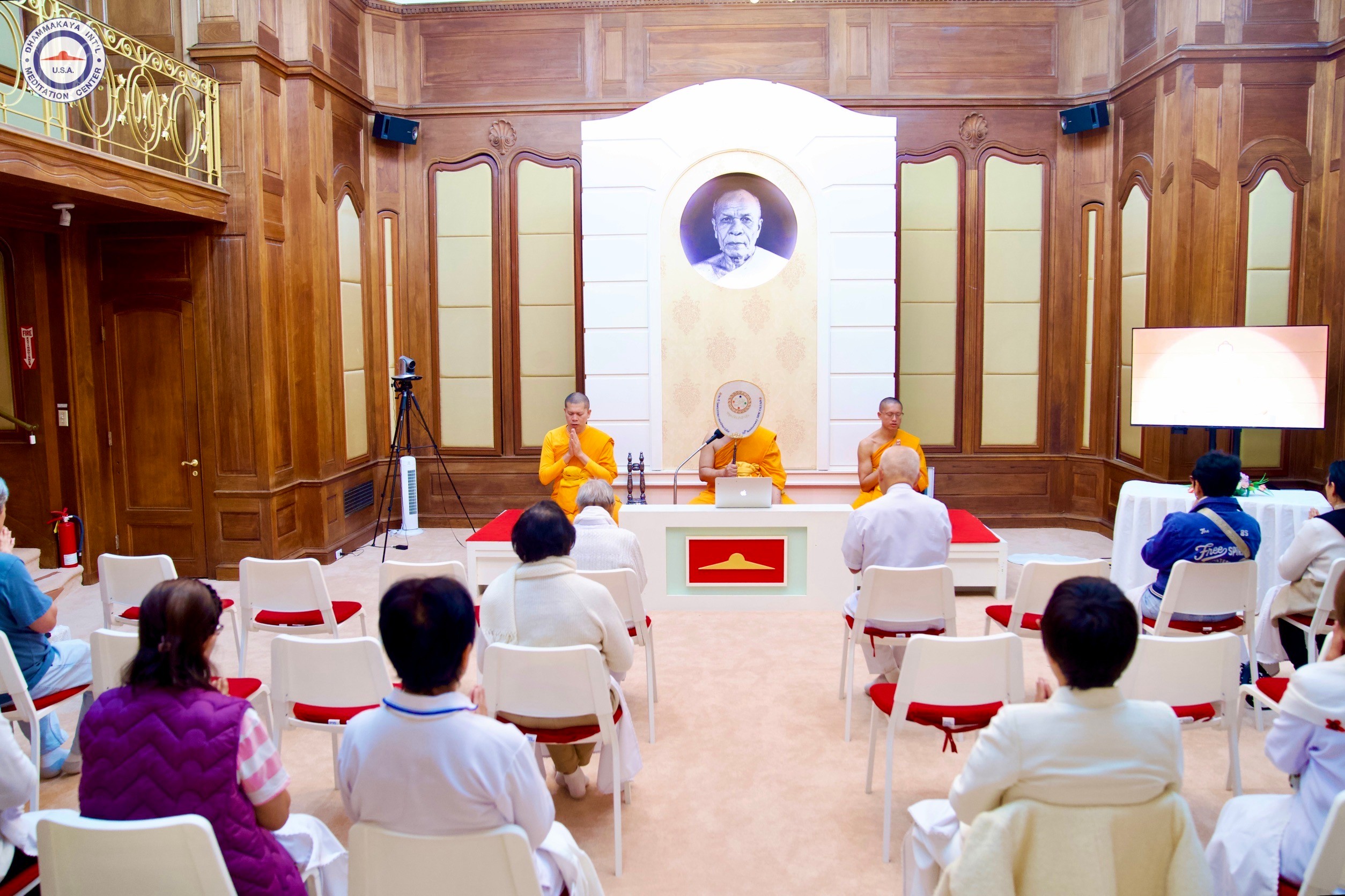 วัดพระธรรมกายแคลิฟอร์เนีย จัดกิจกรรมงานบุญประจำสัปดาห์