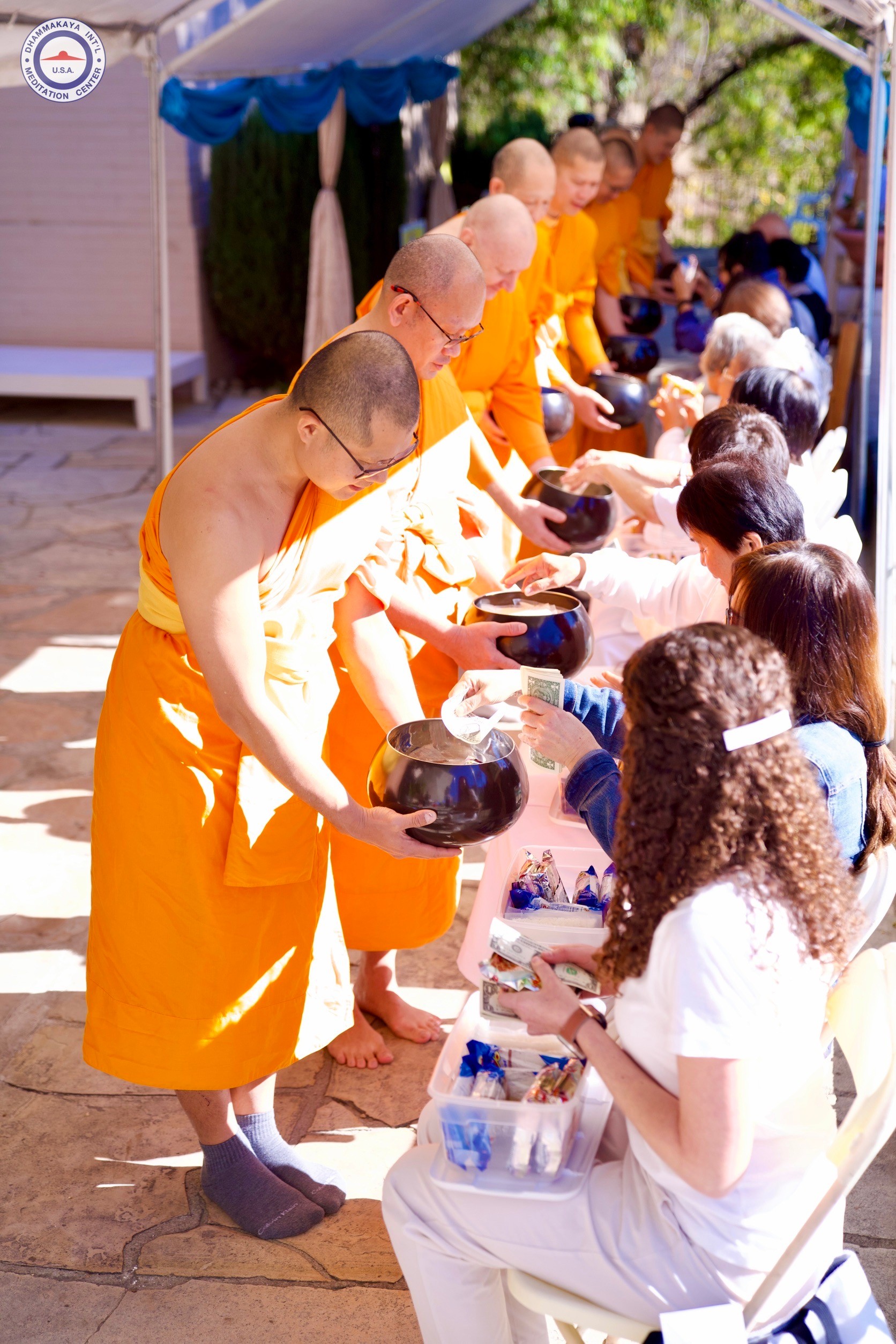 วัดพระธรรมกายแคลิฟอร์เนีย จัดกิจกรรมงานบุญประจำสัปดาห์