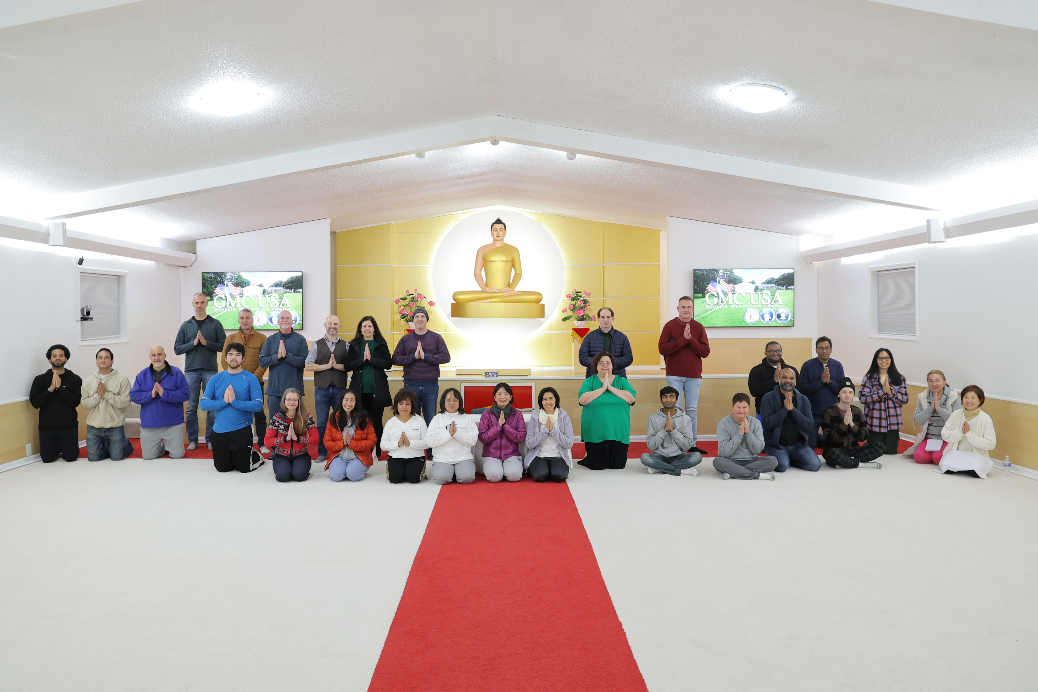 วัดพระธรรมกายจอร์เจีย จัดกิจกรรมนั่งสมาธิสำหรับชาวท้องถิ่น