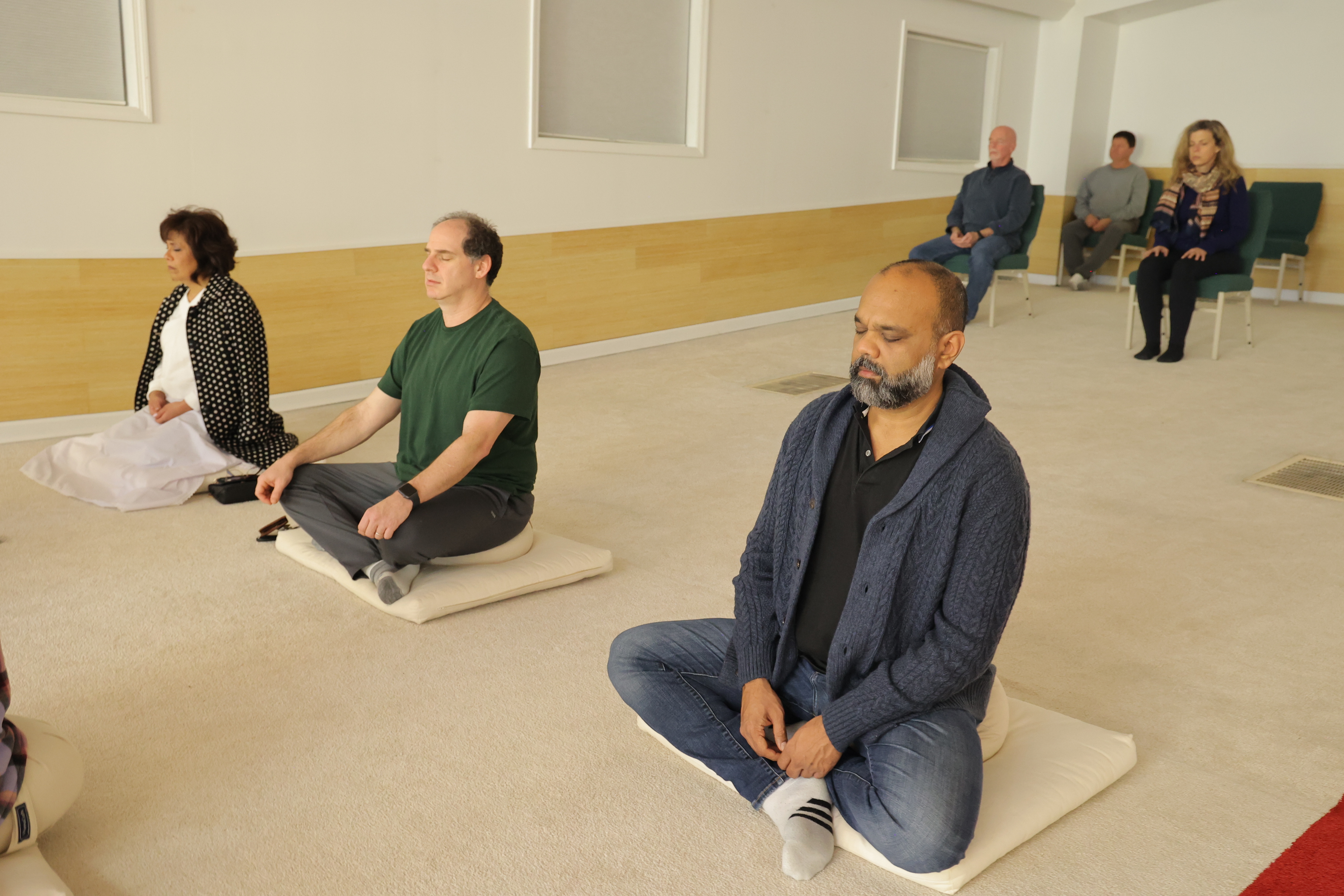 วัดพระธรรมกายจอร์เจีย จัดกิจกรรมนั่งสมาธิสำหรับชาวท้องถิ่น