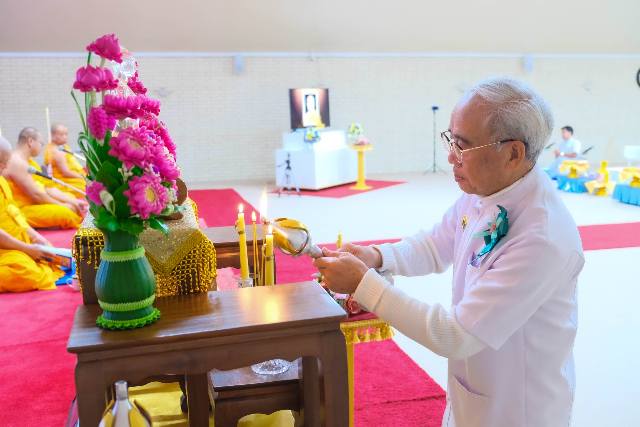 วัดพระธรรมกายเท็กซัส จัดงานบุญวันอาทิตย์